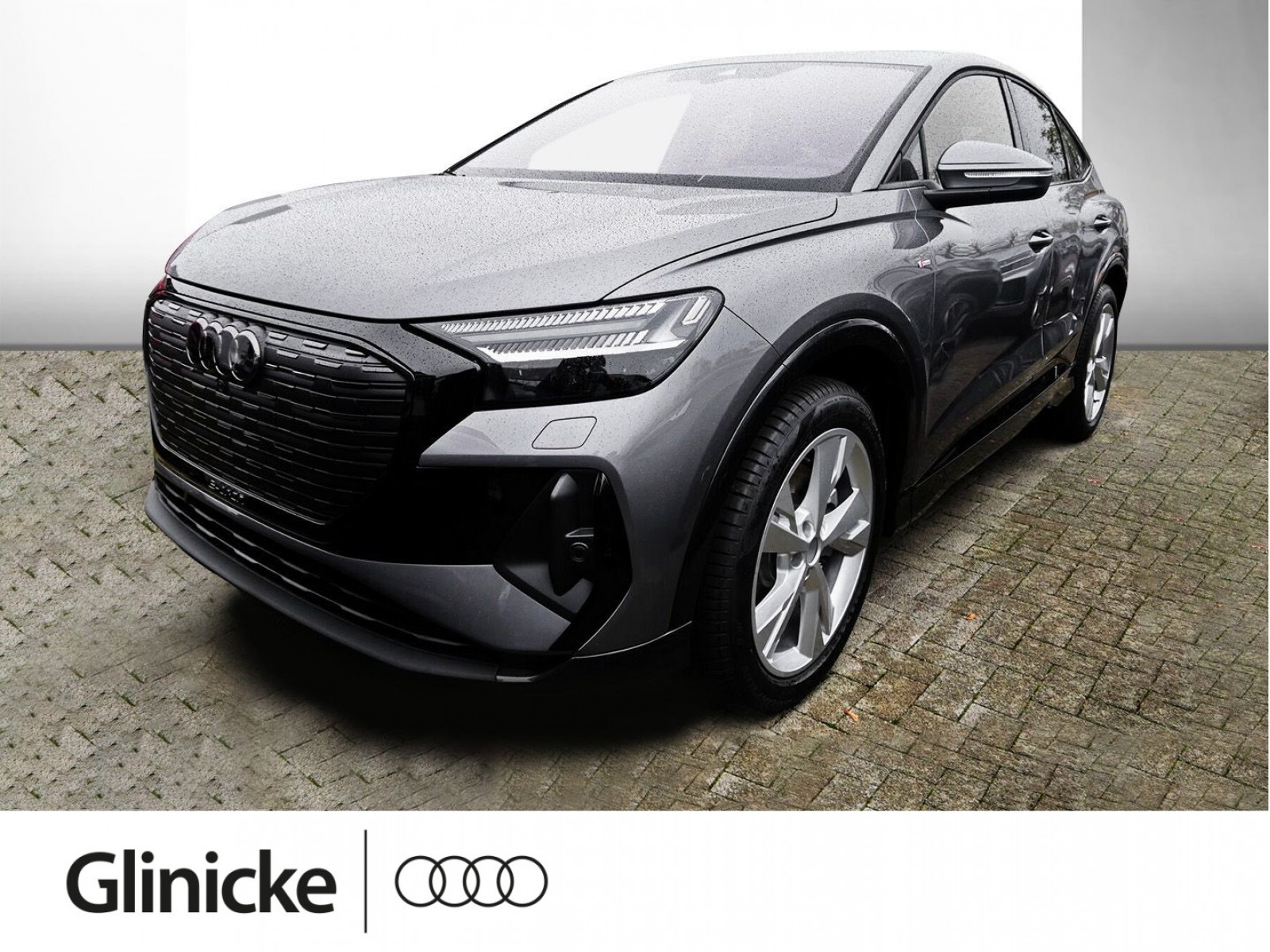 Q4 Sportback 50 e-tron quattro 220 kW