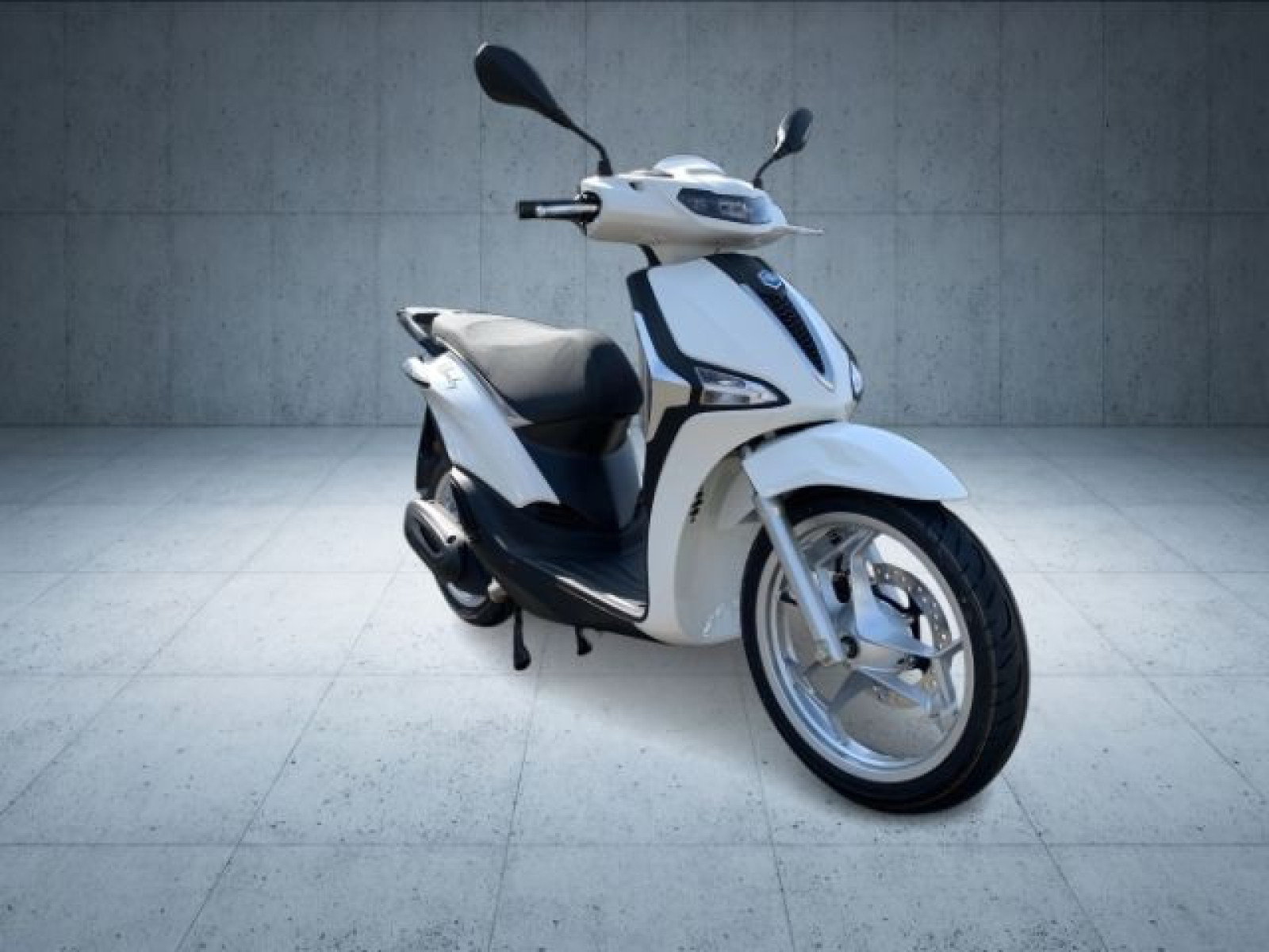 Piaggio - _8