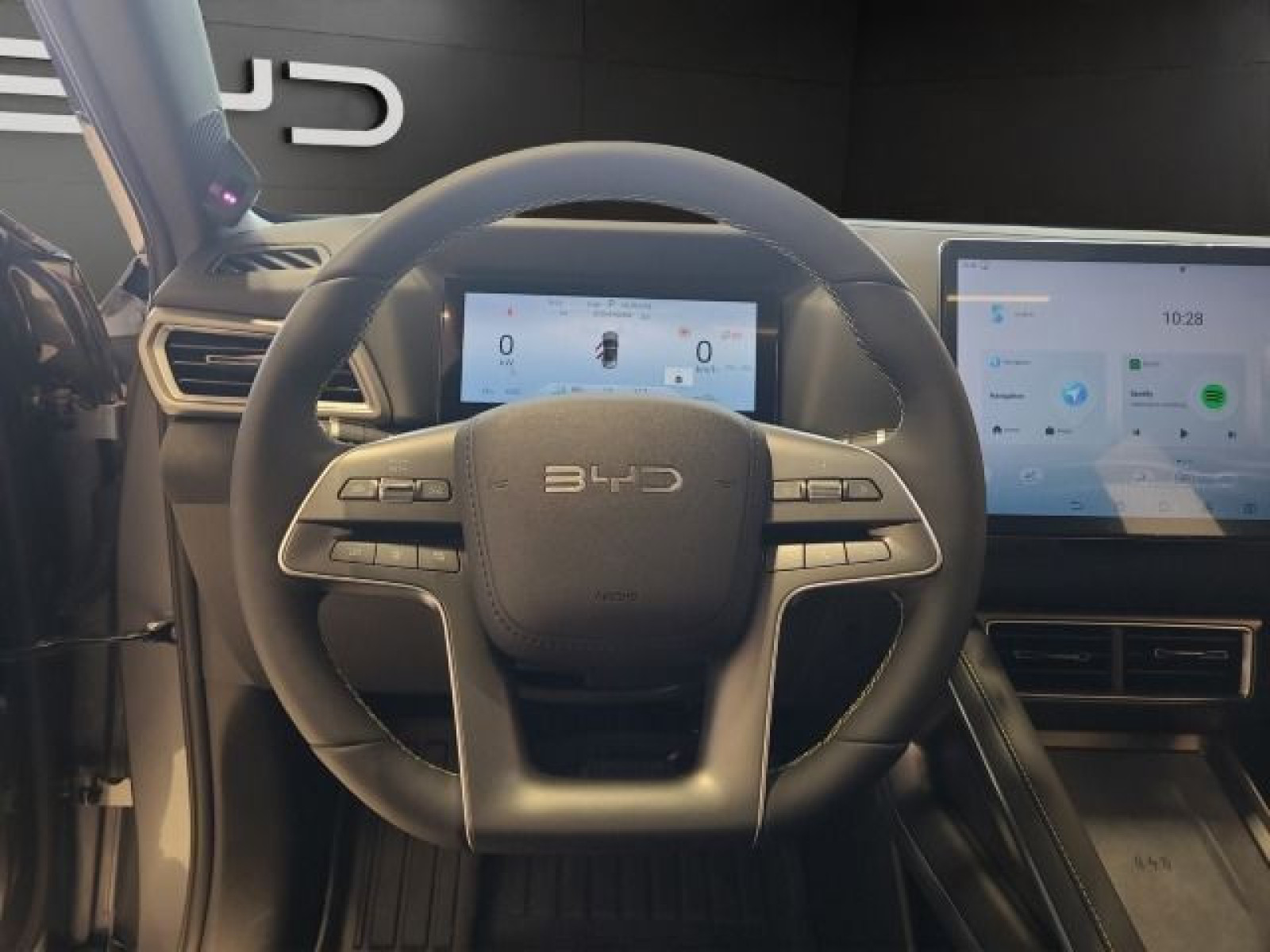 BYD - ATTO 2_10
