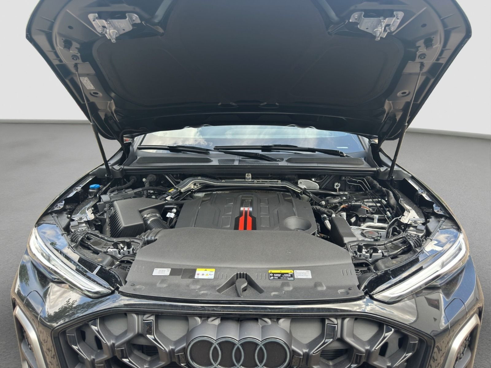 Audi - SQ5_24