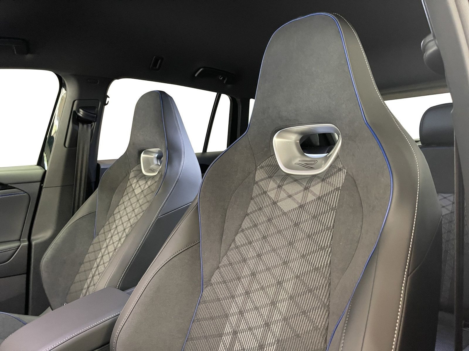 Volkswagen - Tiguan_17 Volkswagen - Tiguan_17