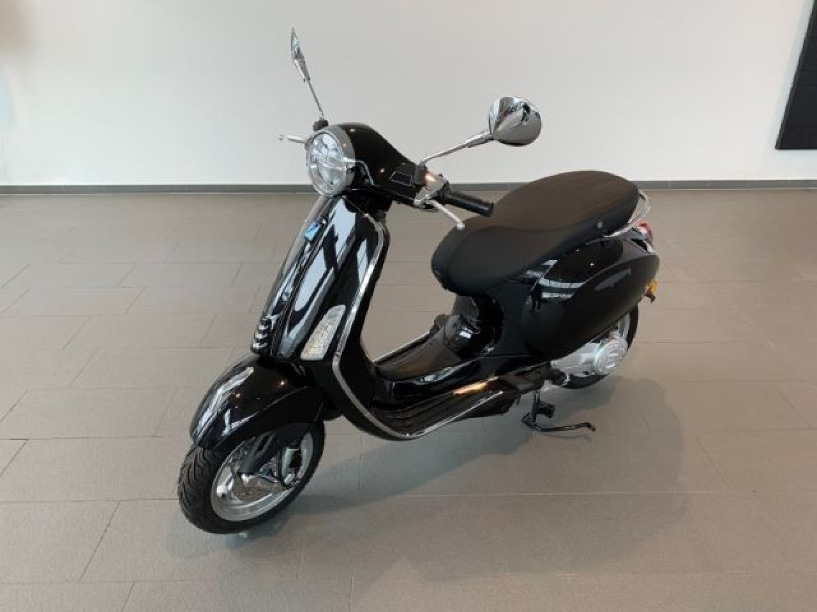 Piaggio - _2