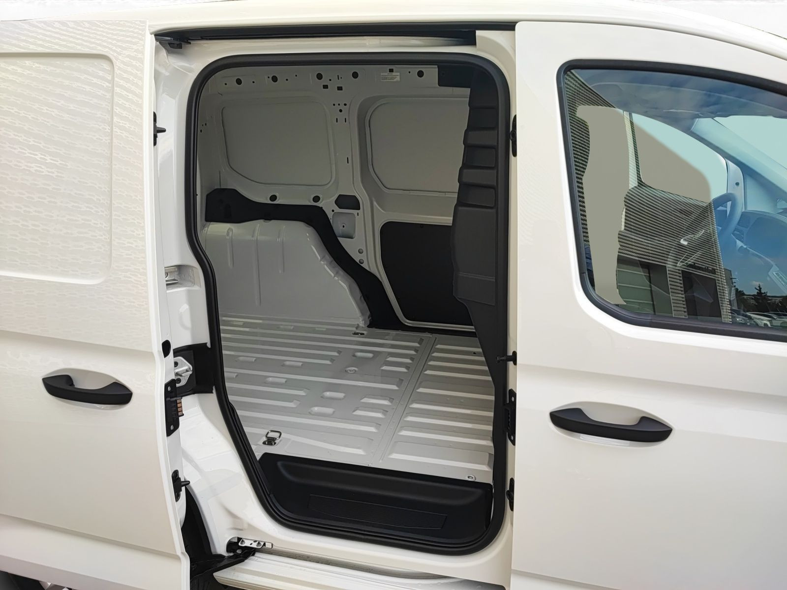 Volkswagen - Caddy_3