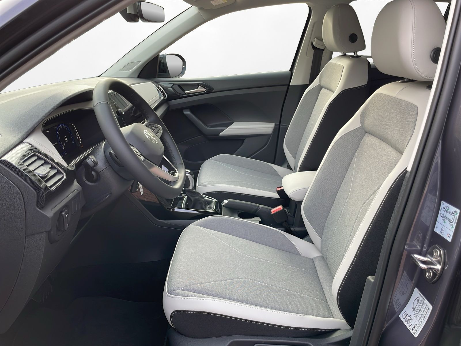 Volkswagen - T-Cross_6