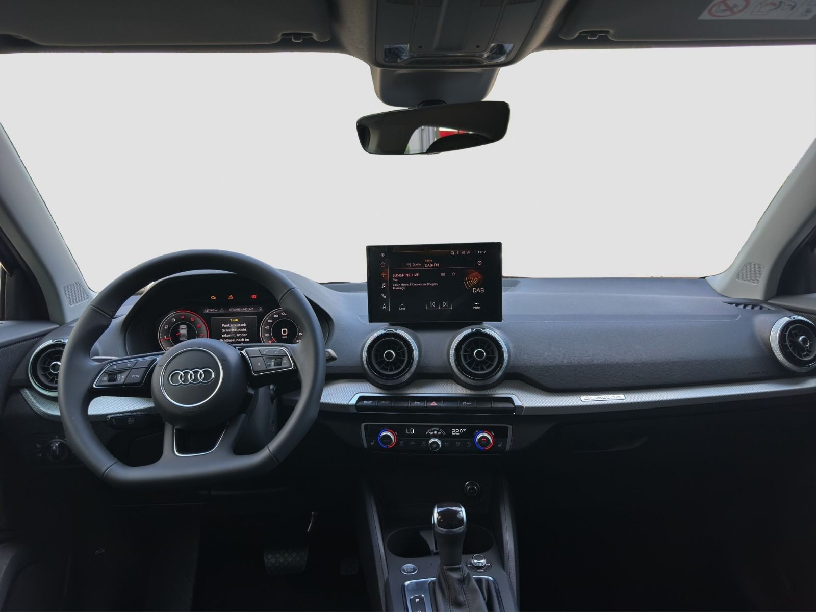 Audi - Q2_16