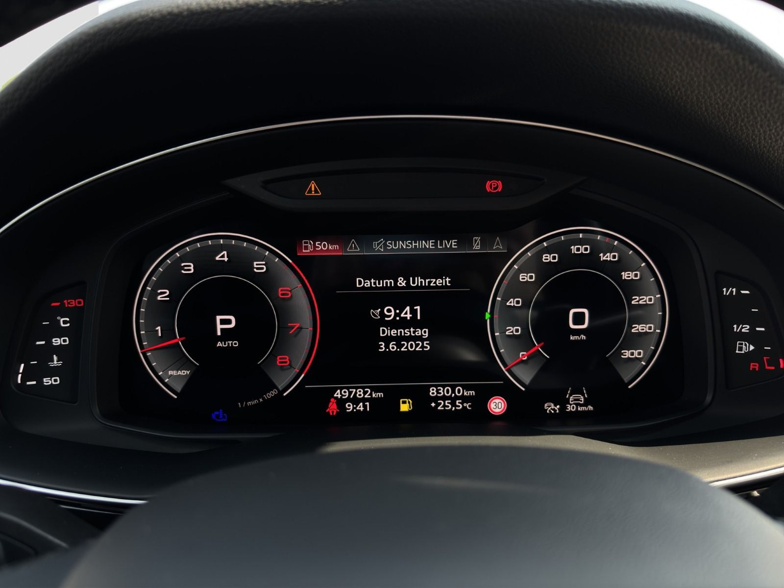 Audi - Q7_8