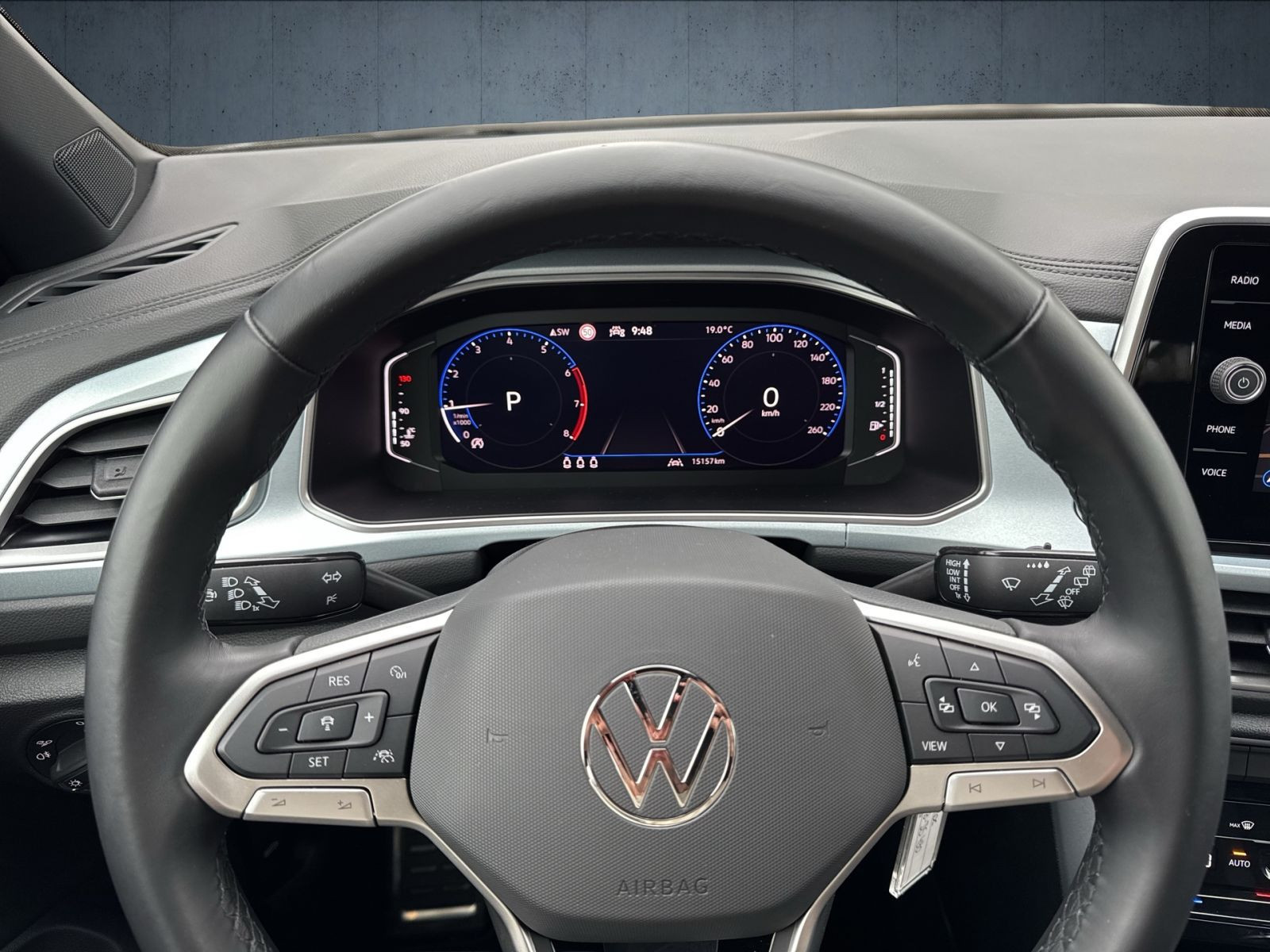 Volkswagen - T-Roc_27