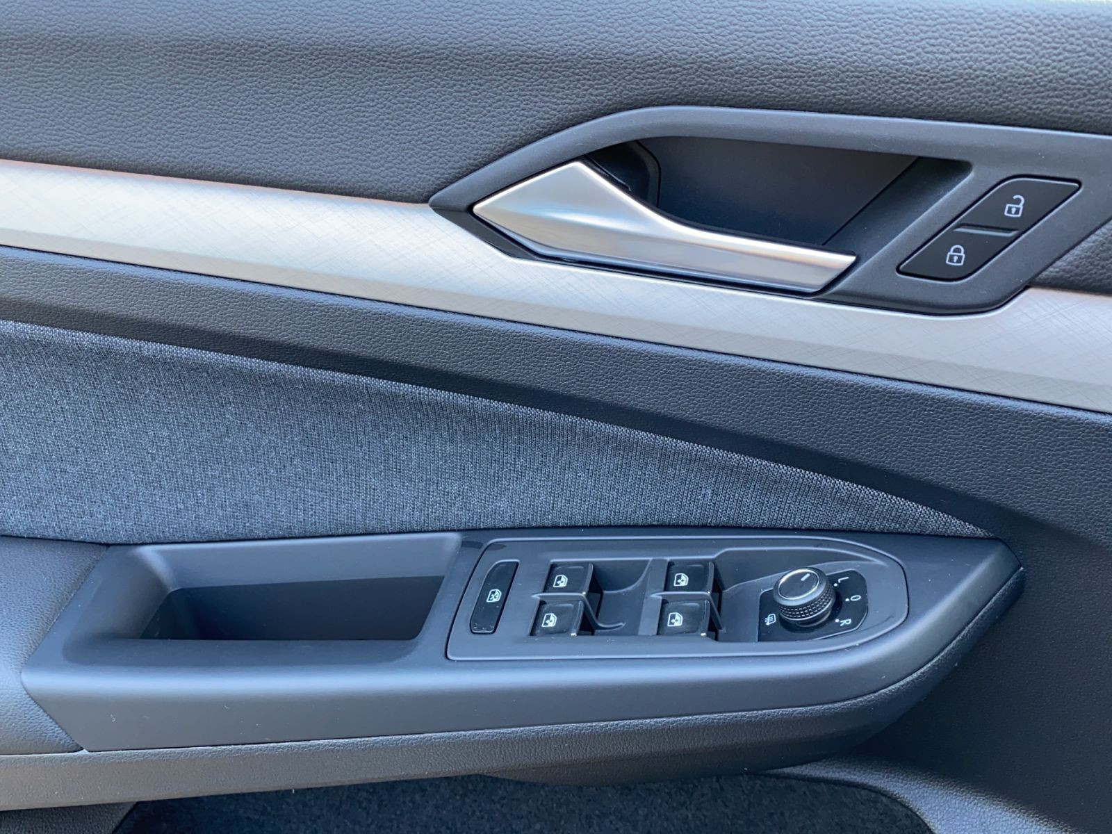 Volkswagen - Golf Variant_13