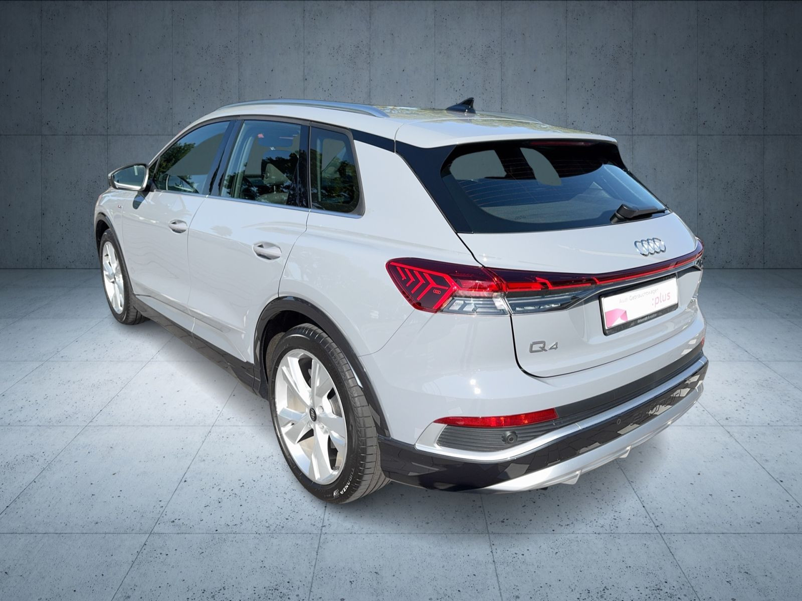 Audi - Q4 e-tron_3 Audi - Q4 e-tron_3