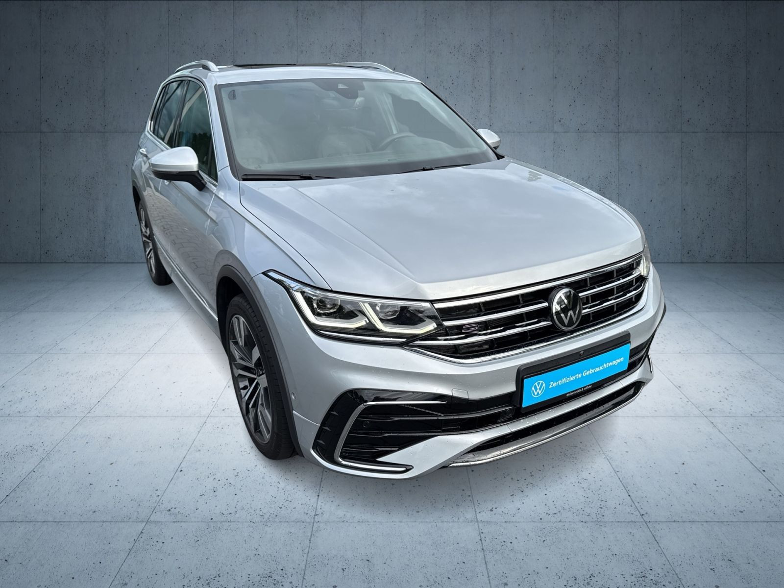 Volkswagen - Tiguan_32
