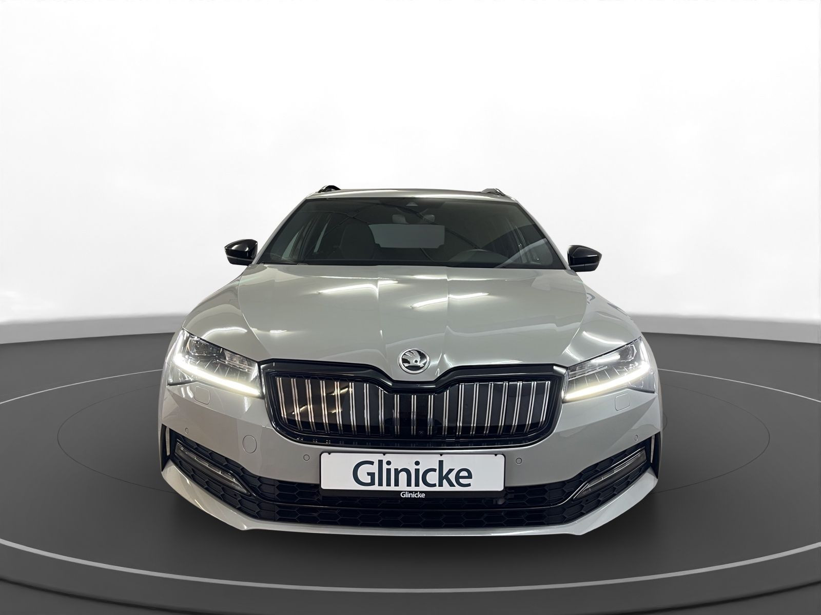Škoda - Superb_2