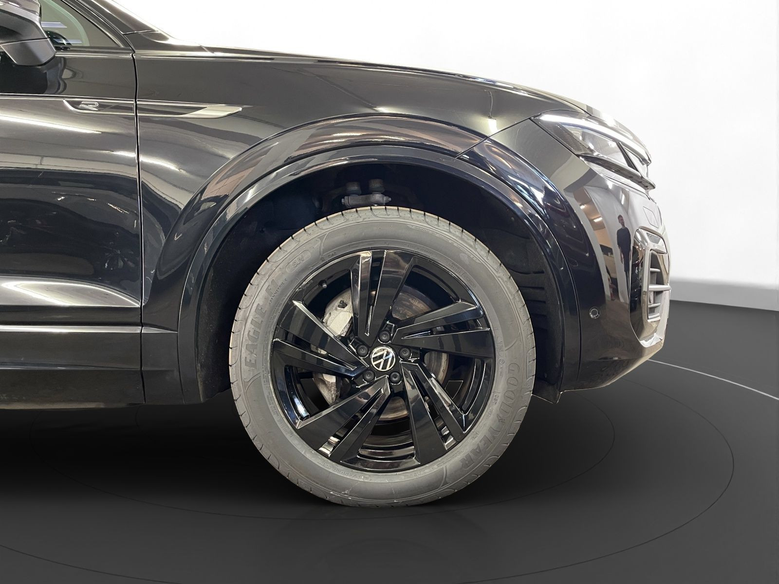Volkswagen - Touareg_15