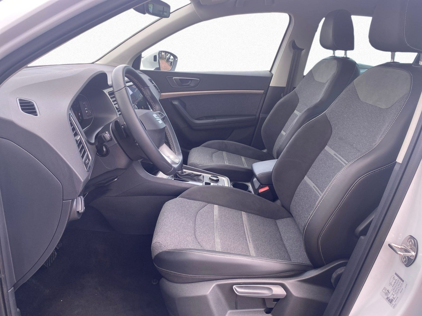 Seat - Ateca_8