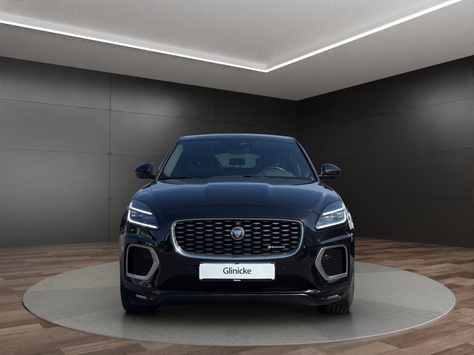 Jaguar - E-Pace_5