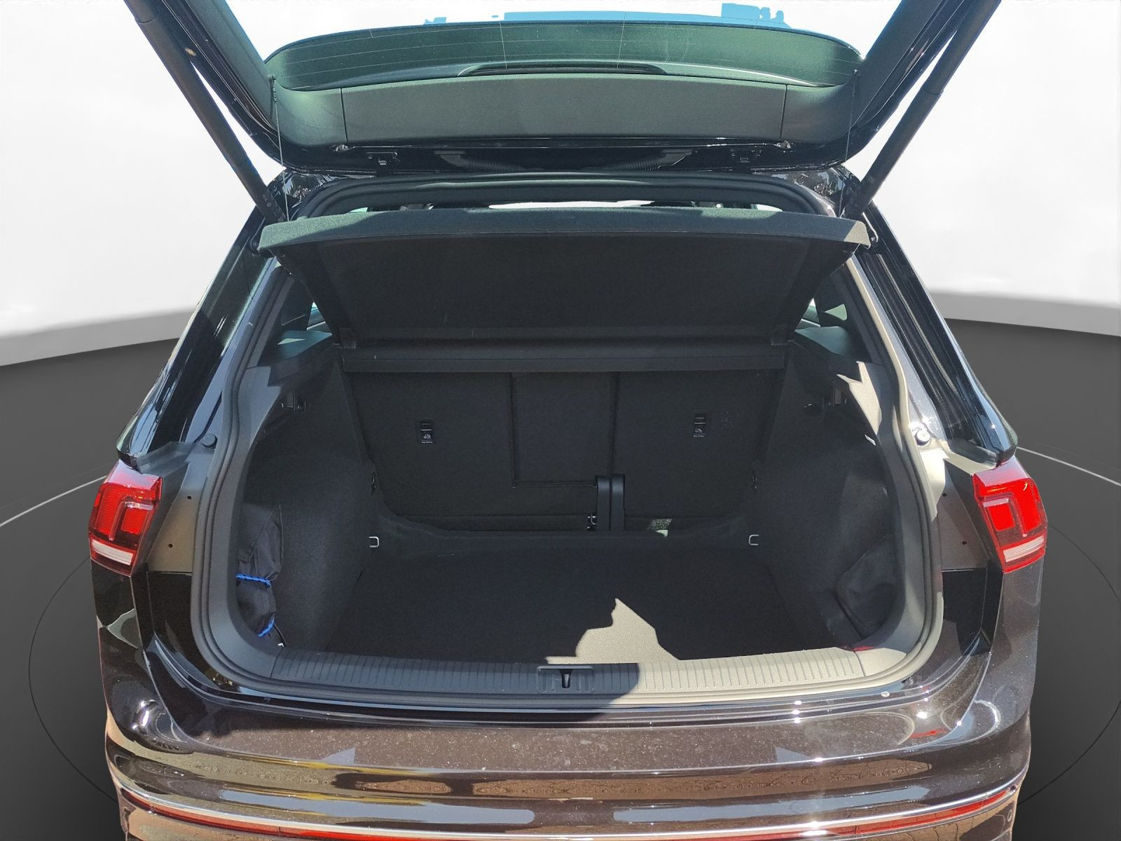 Volkswagen - Tiguan_9