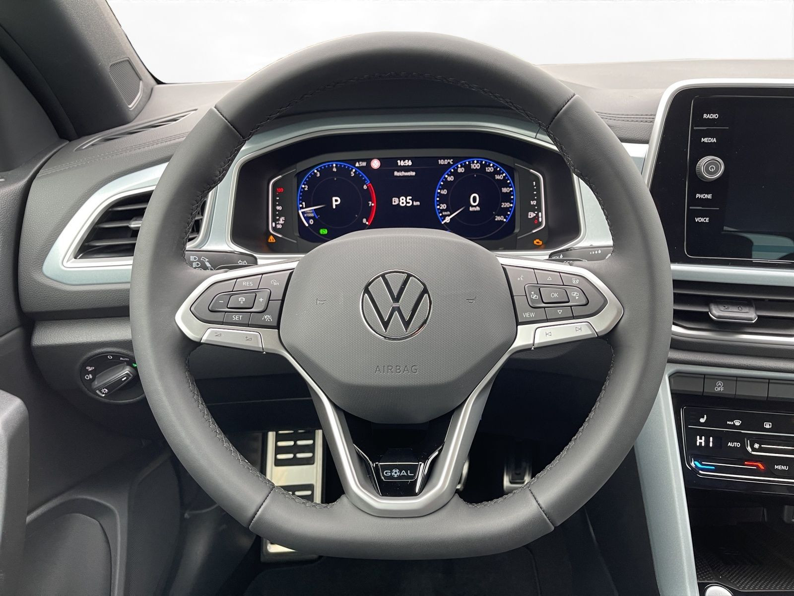 Volkswagen - T-Roc Cabriolet_12