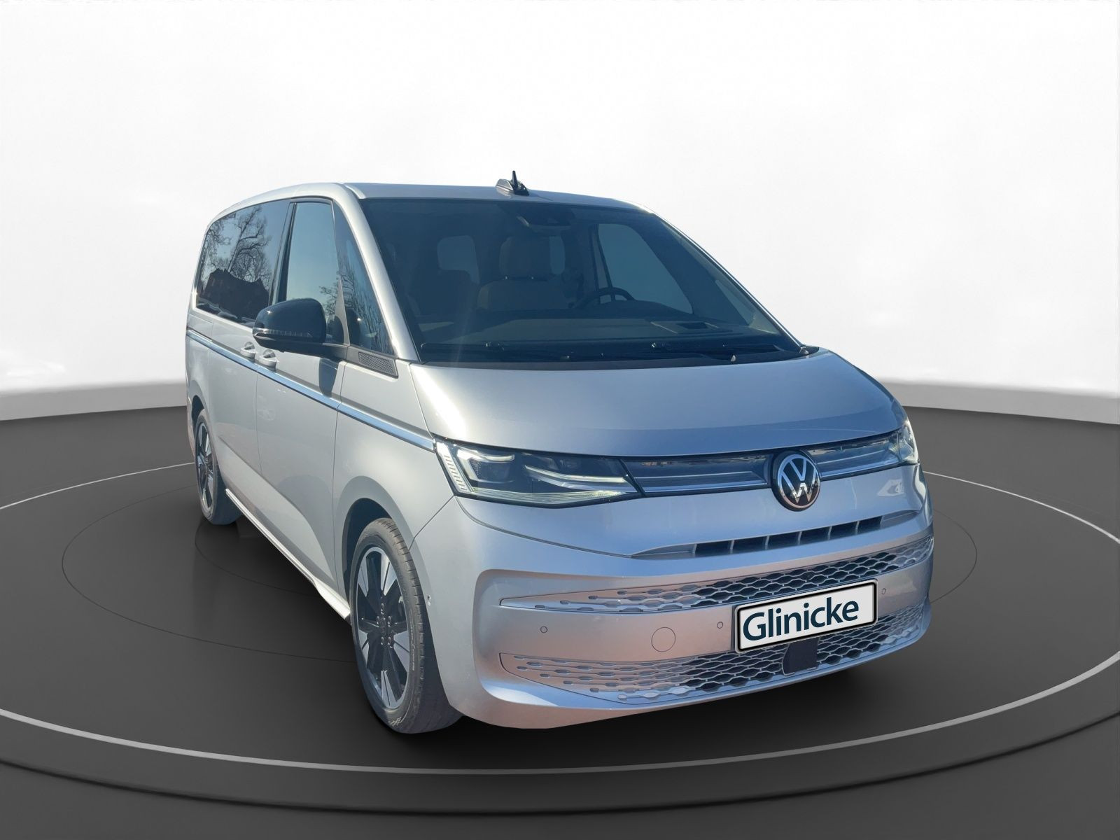 Volkswagen - Multivan_13