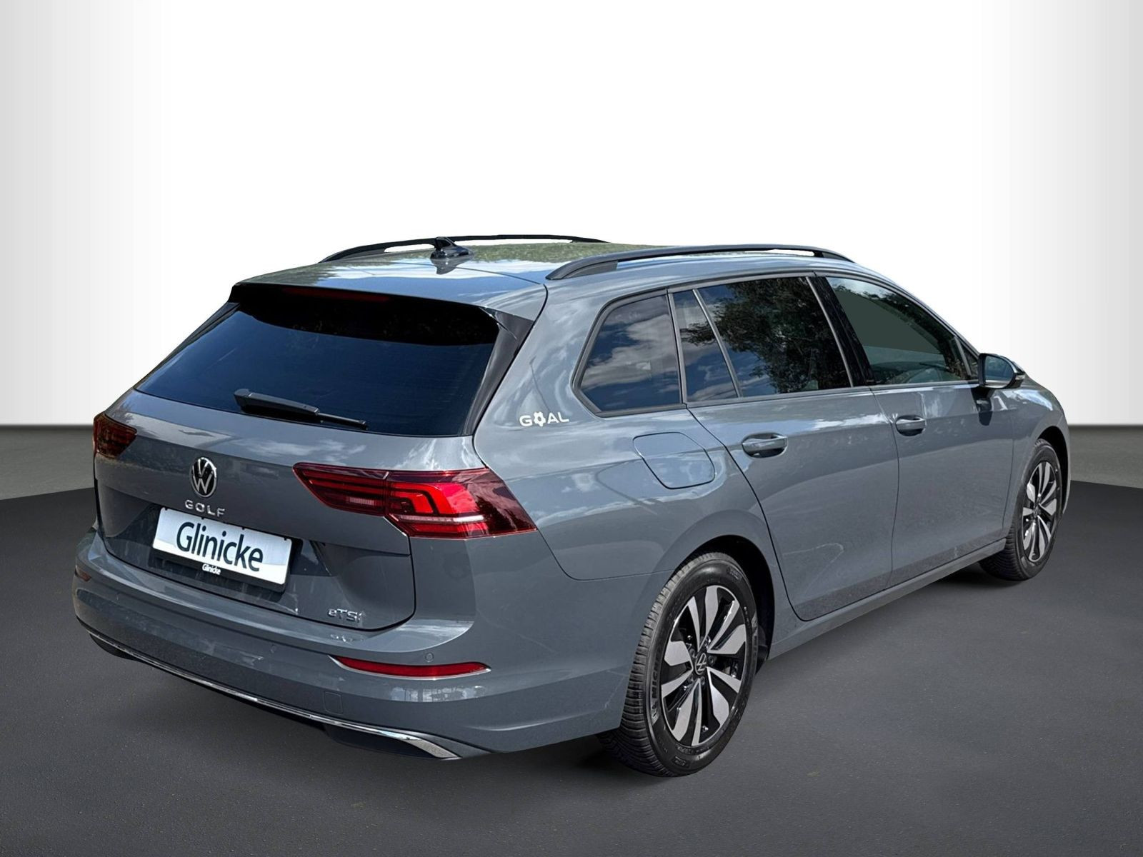 Volkswagen - Golf Variant_4