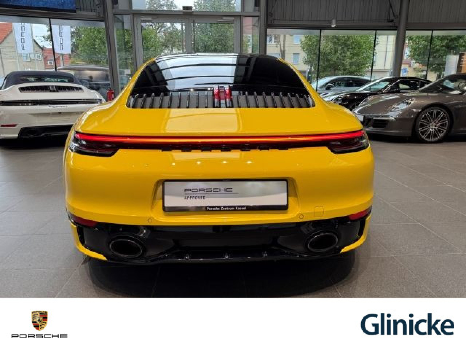 Porsche - 992_4
