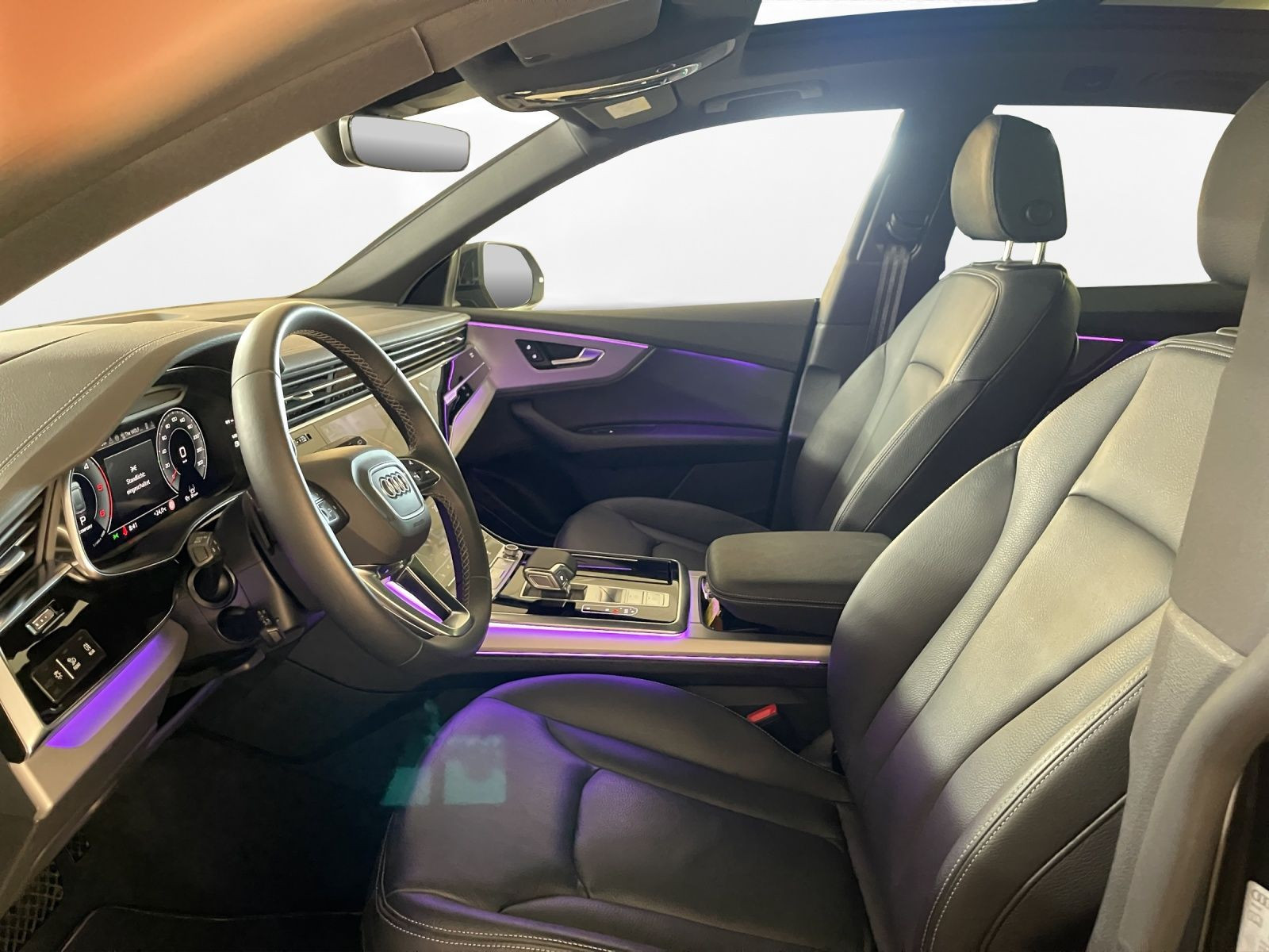 Audi - Q8_17 Audi - Q8_17