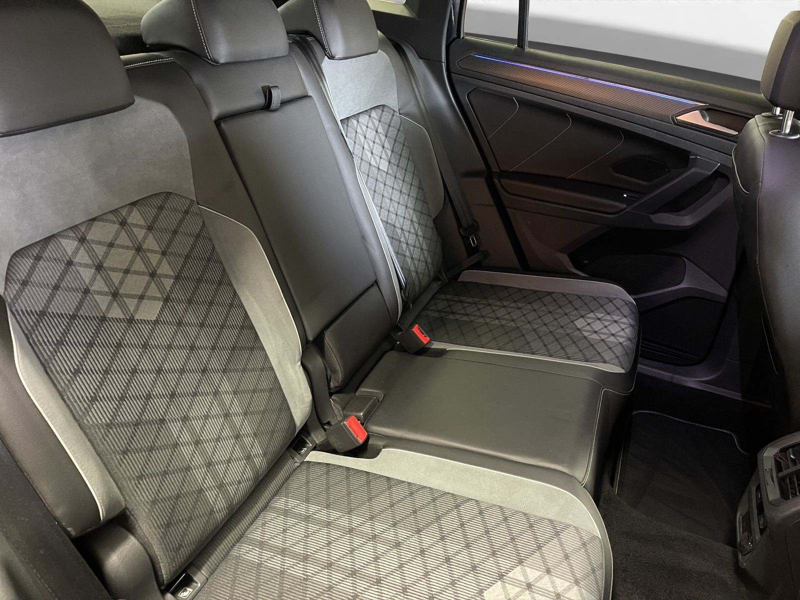 Volkswagen - Tiguan_19