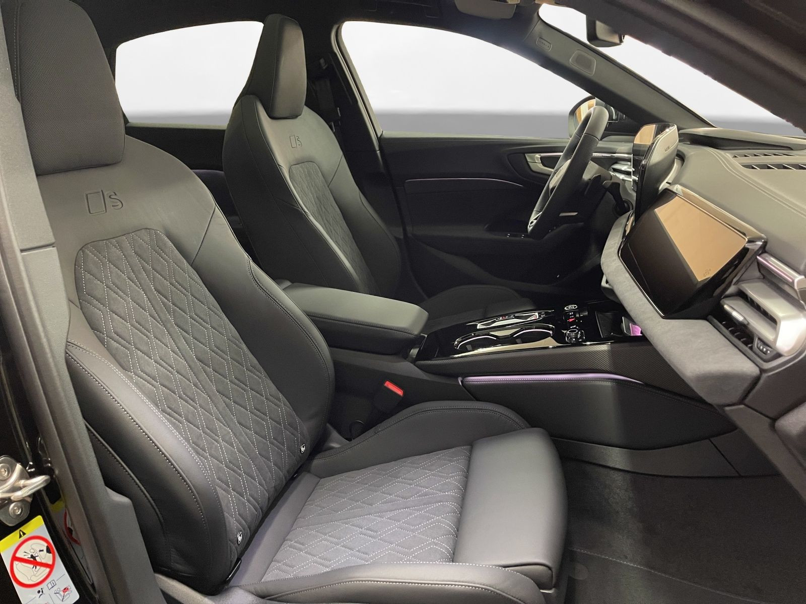 Audi - A5 Limousine_23