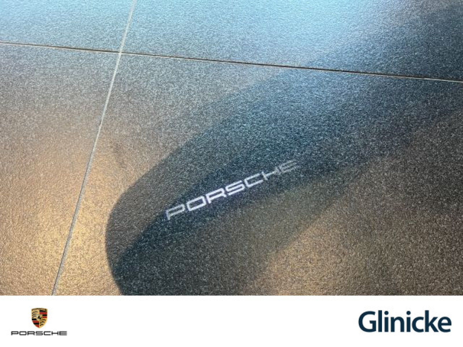 Porsche - 992_32