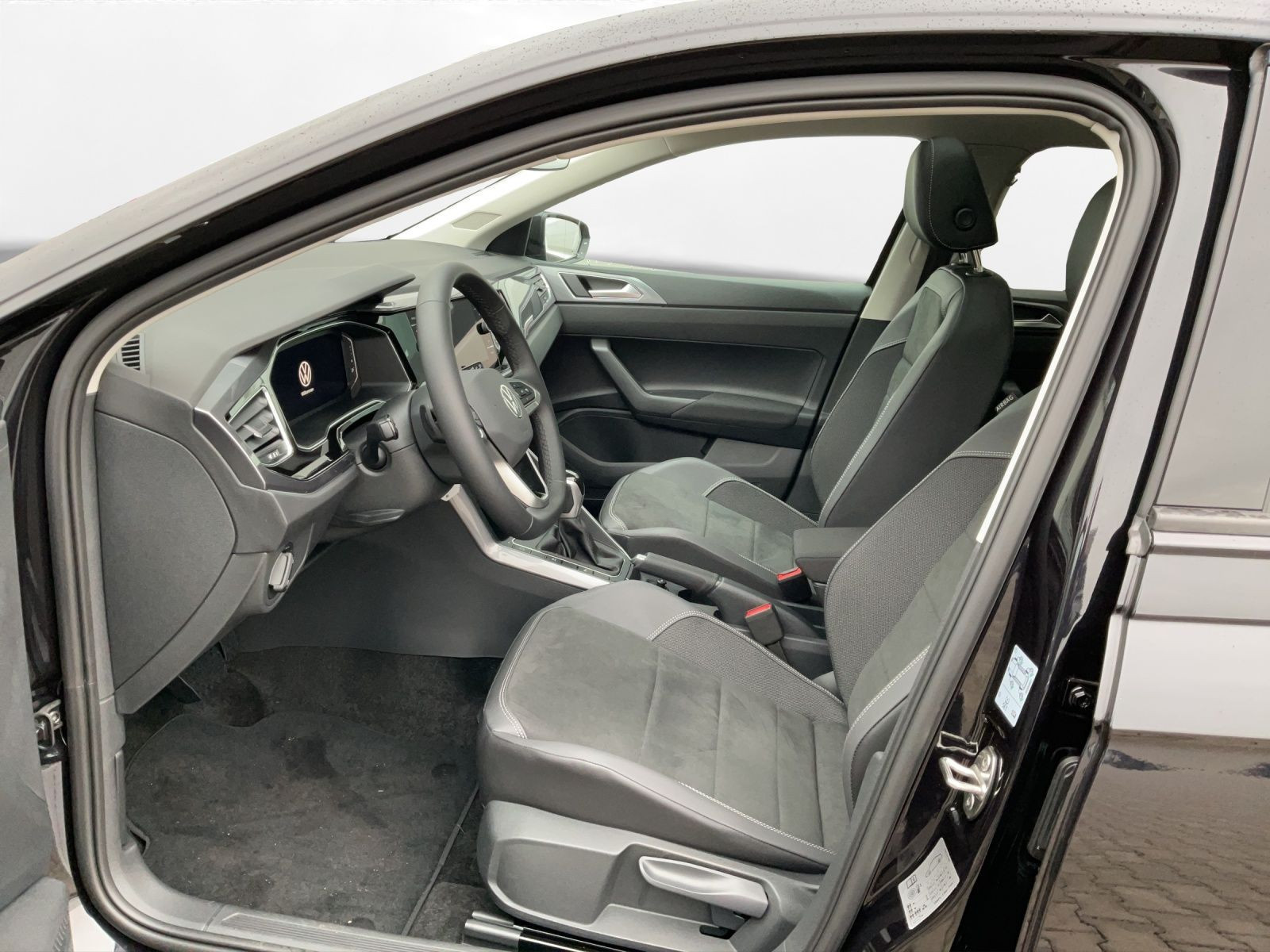 Volkswagen - Polo_2