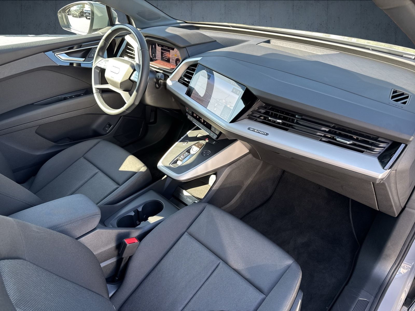 Audi - Q4 e-tron_14 Audi - Q4 e-tron_14