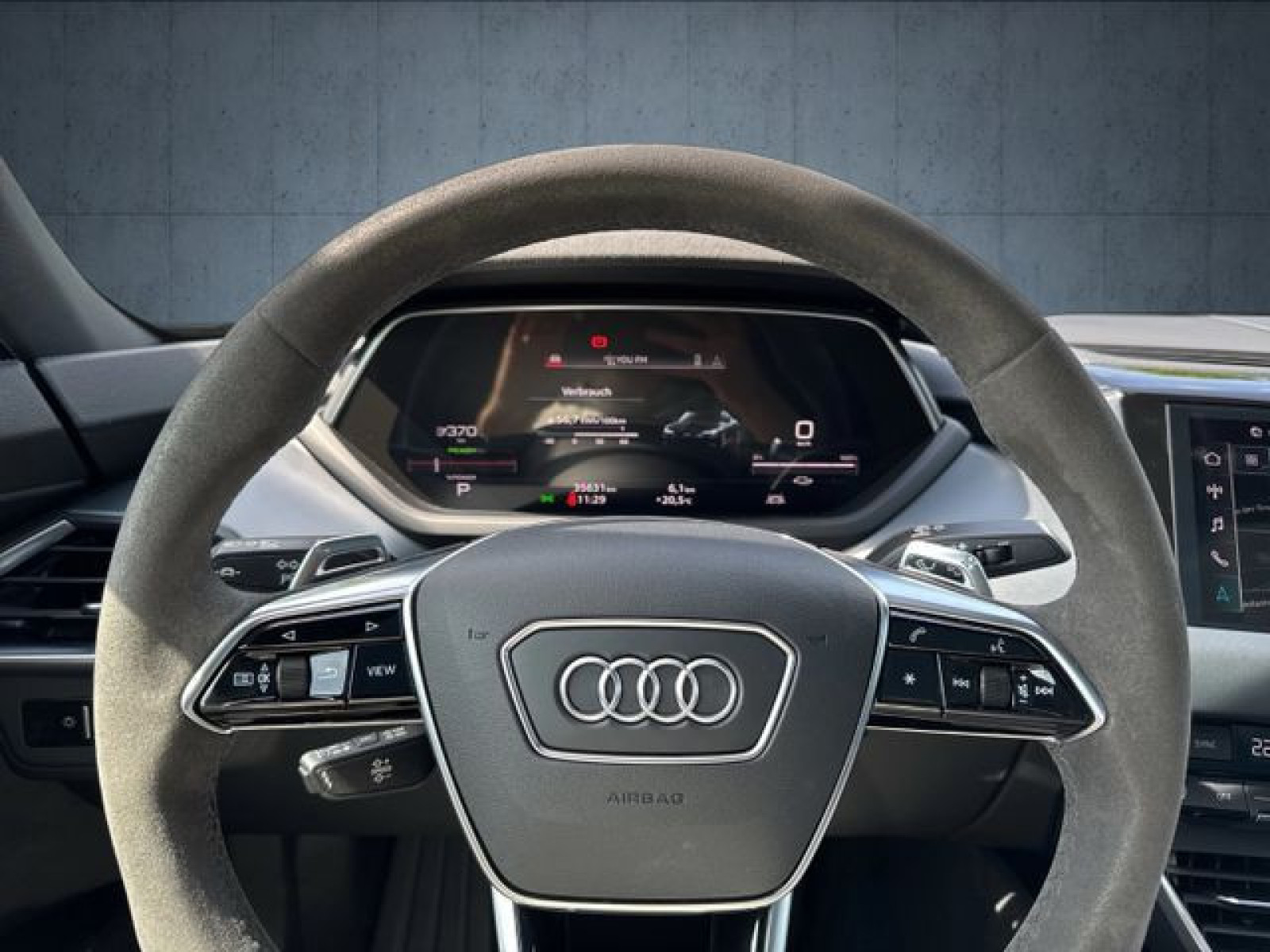 Audi - e-tron GT quattro_24