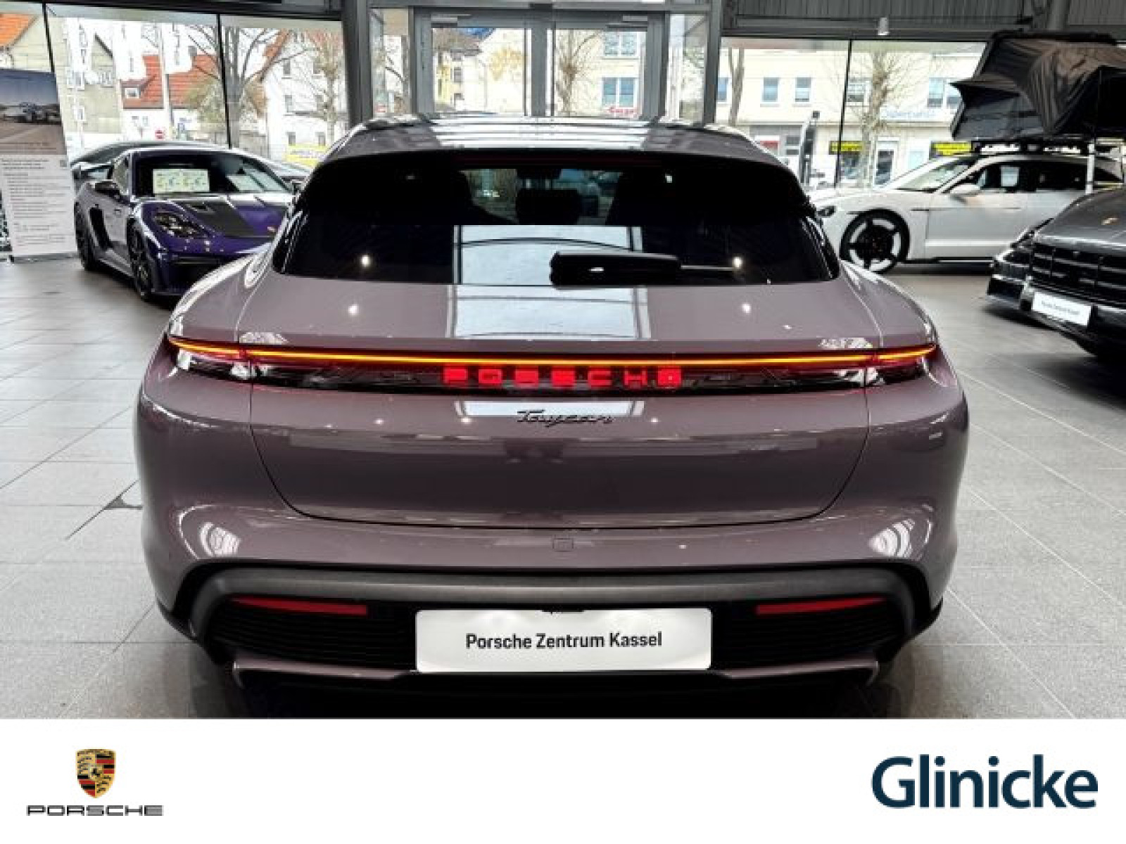 Porsche - Taycan_5