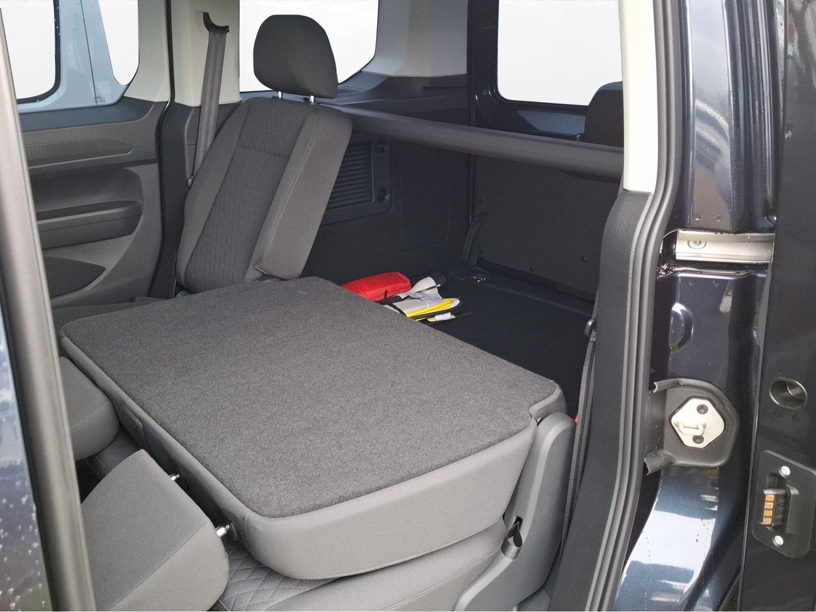 Volkswagen - Caddy_3