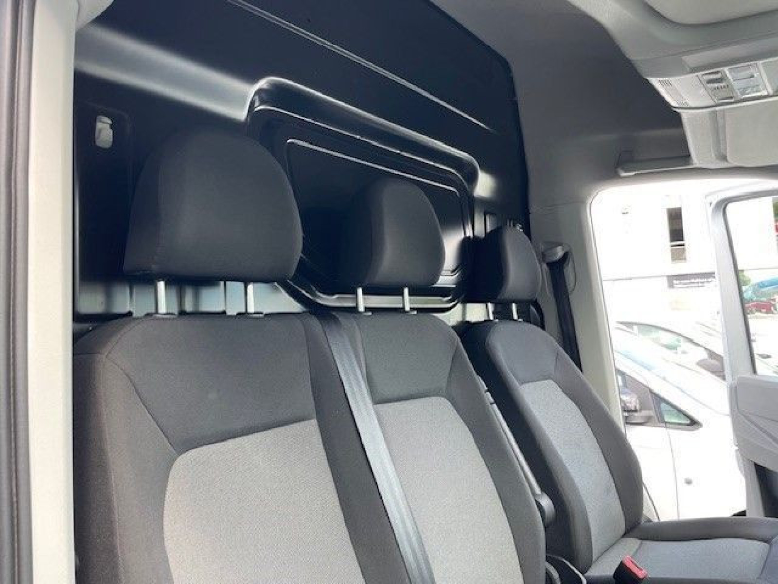 Volkswagen - Crafter_10