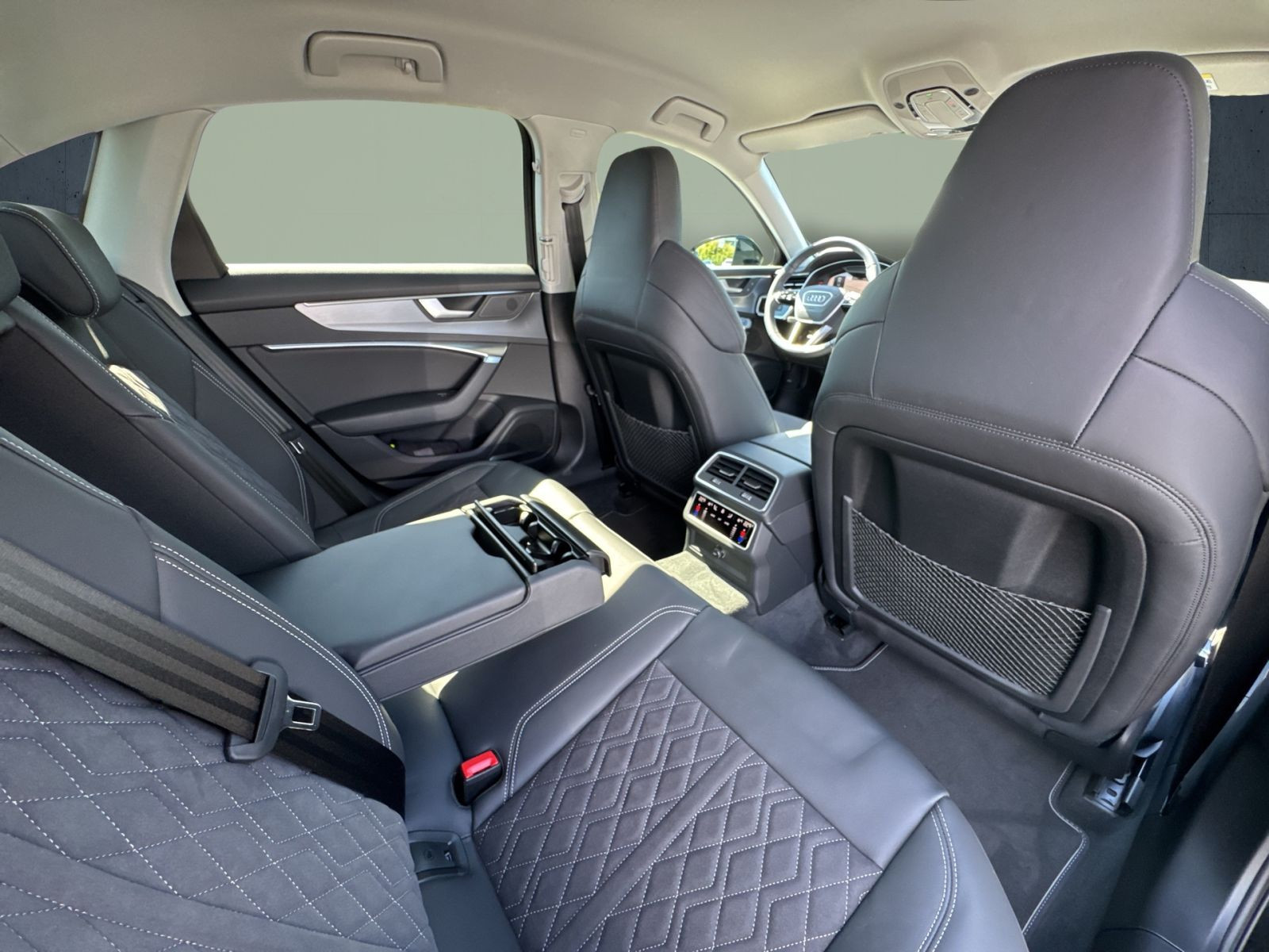 Audi - S6 Limousine_20