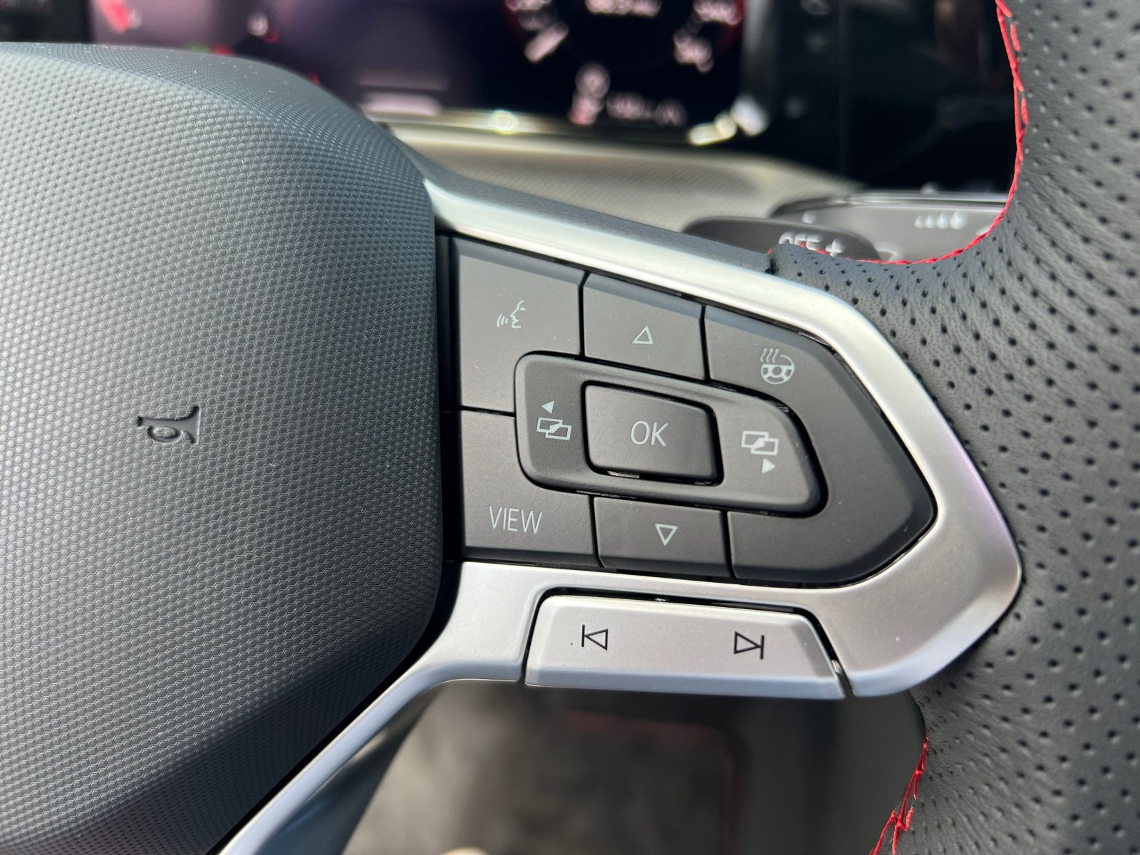 Volkswagen - Golf GTI_15