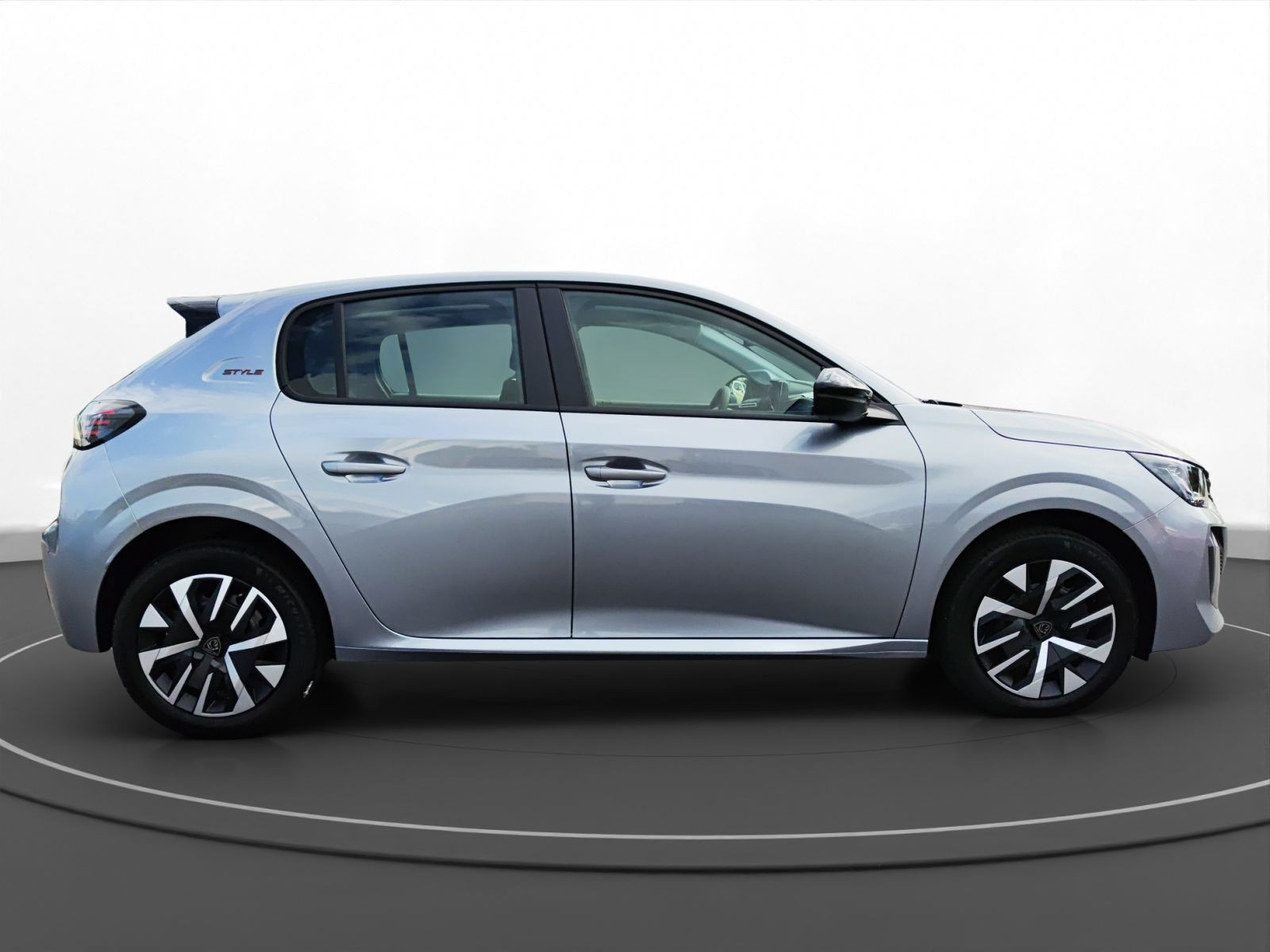Peugeot - 208_6
