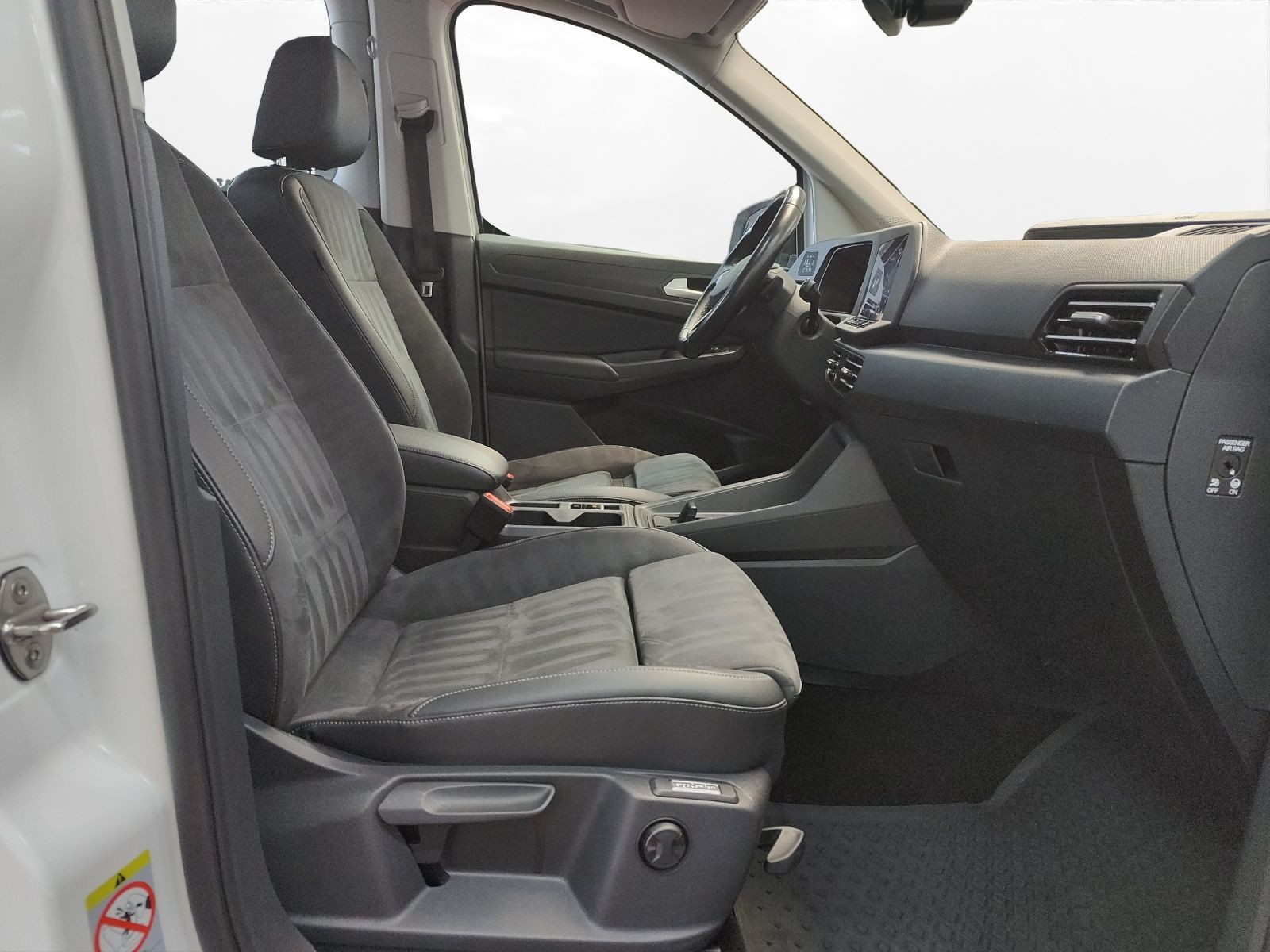 Volkswagen - Caddy Maxi_12