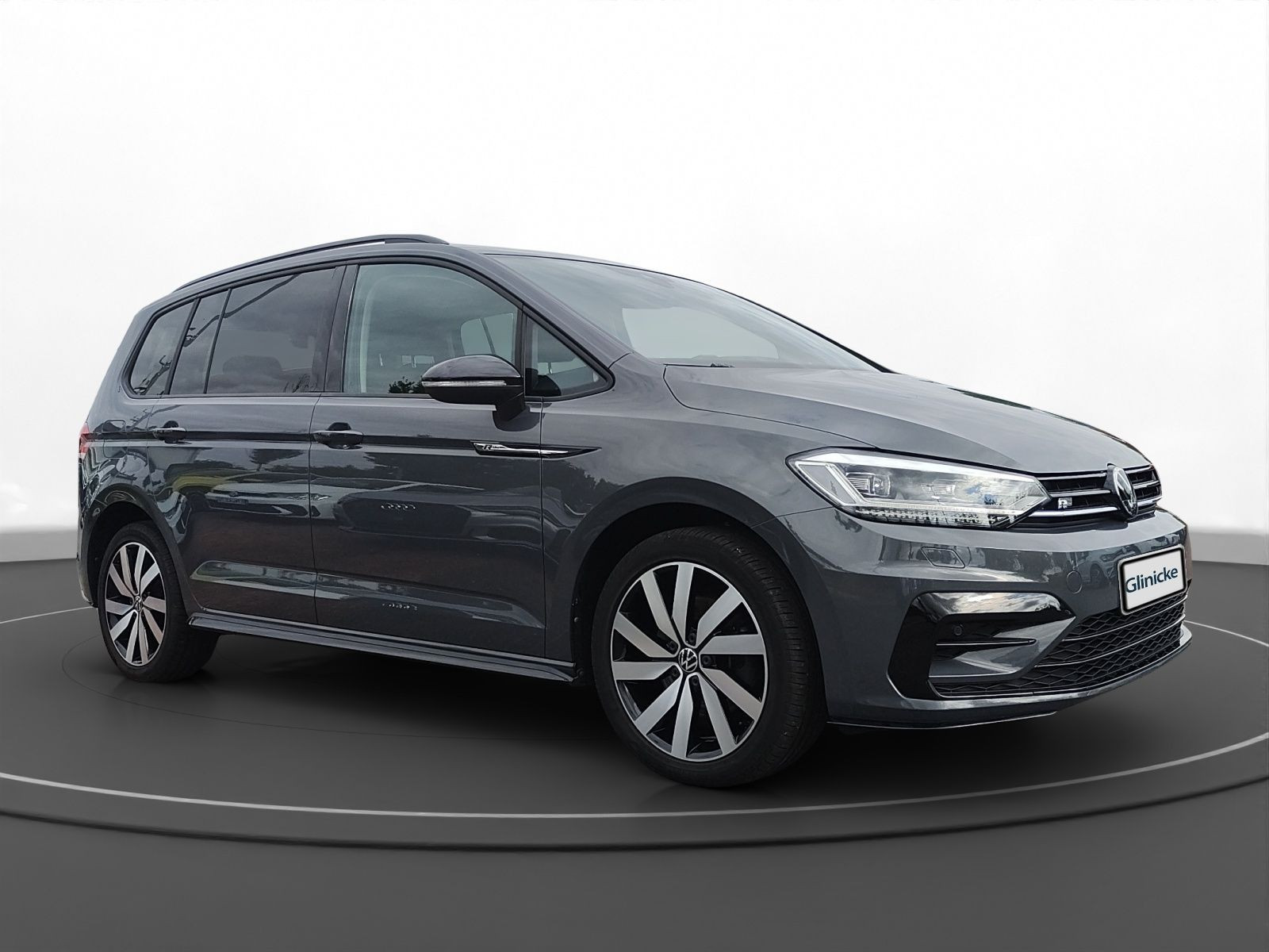 Volkswagen - Touran_16