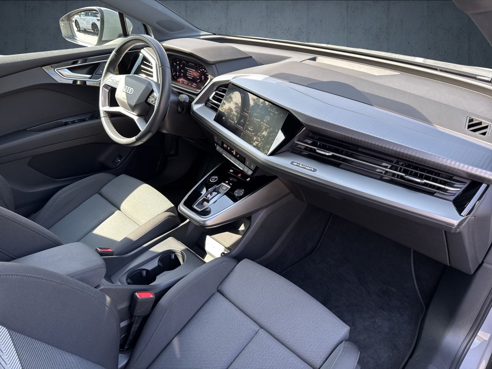 Audi - Q4 Sportback e-tron_16