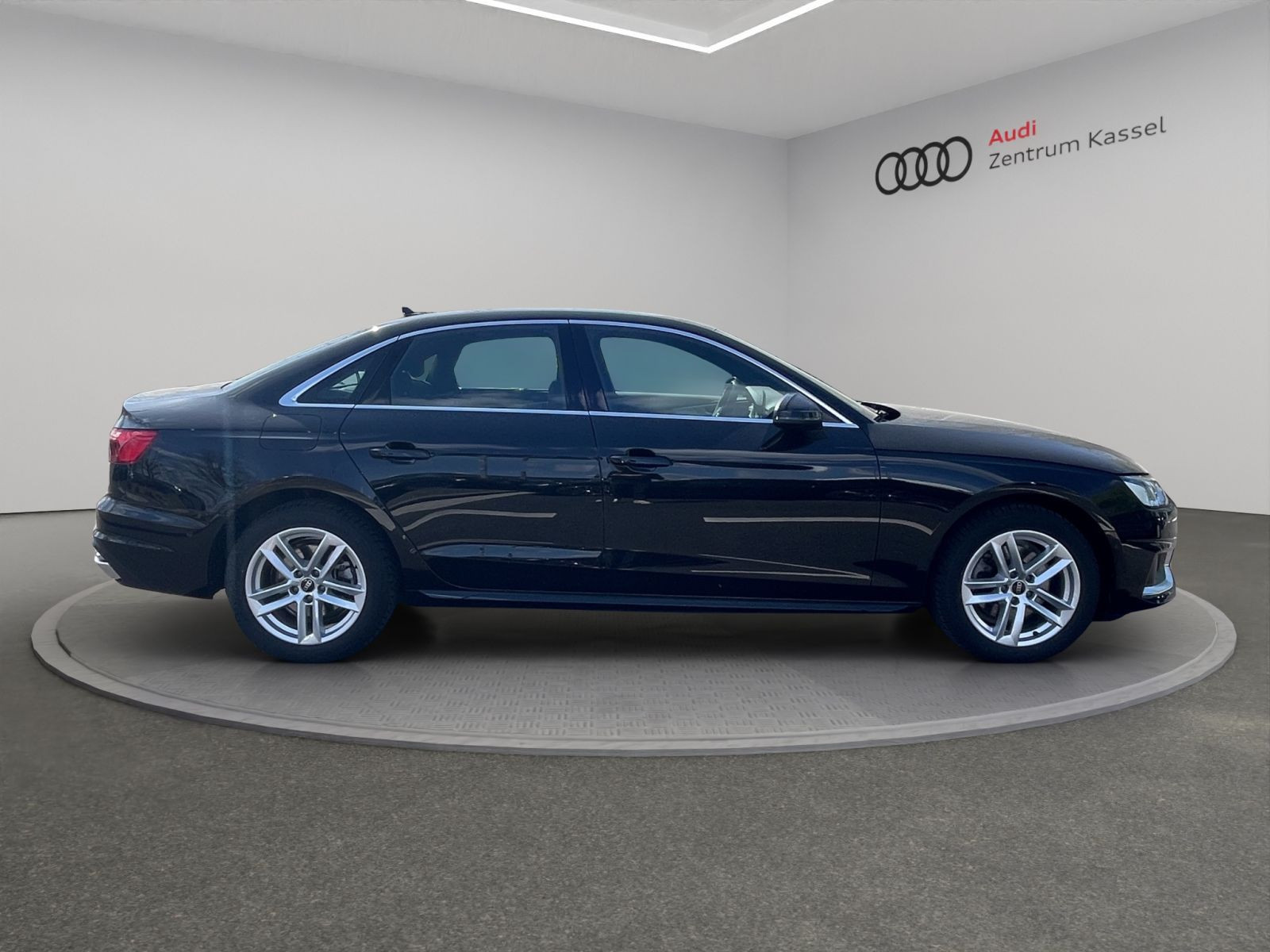 Audi - A4 Limousine_6
