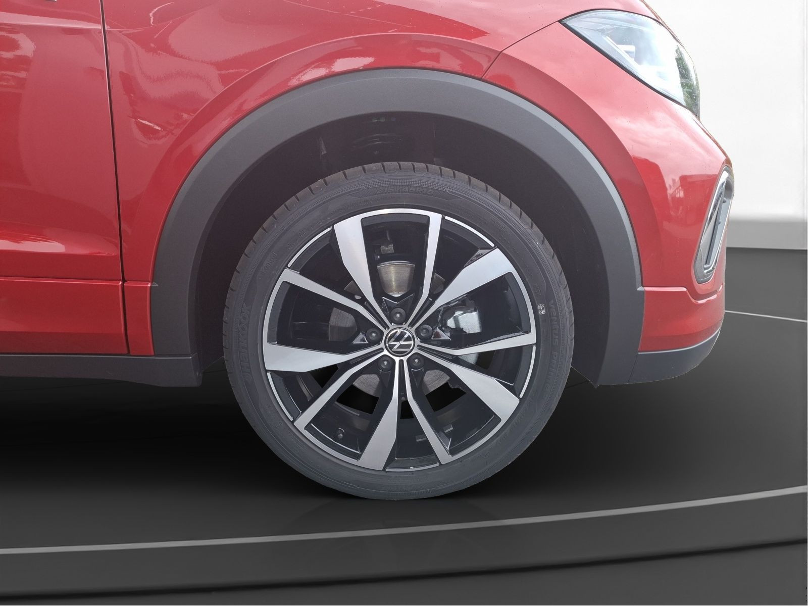 Volkswagen - T-Cross_13