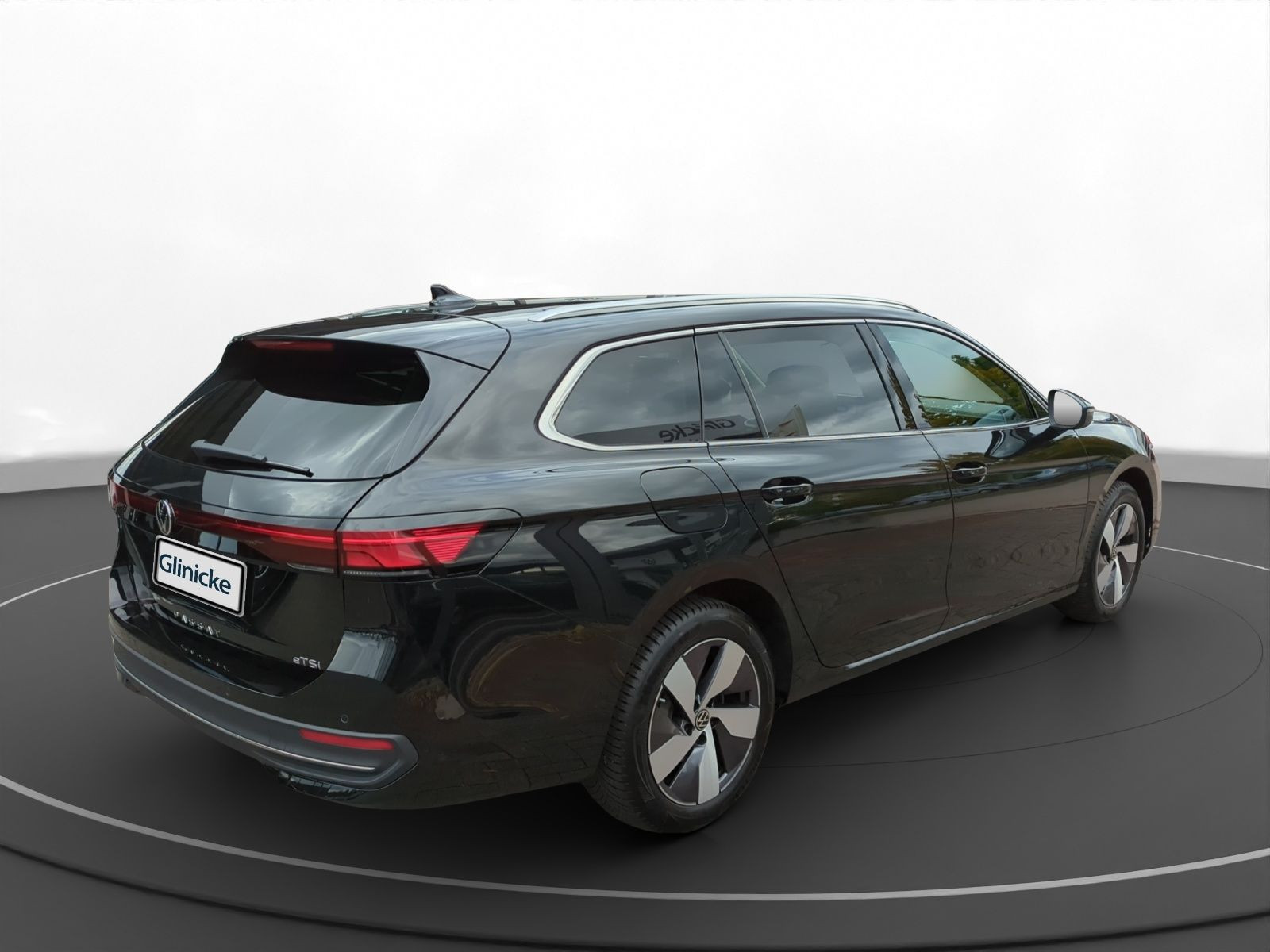 Volkswagen - Passat Variant_11