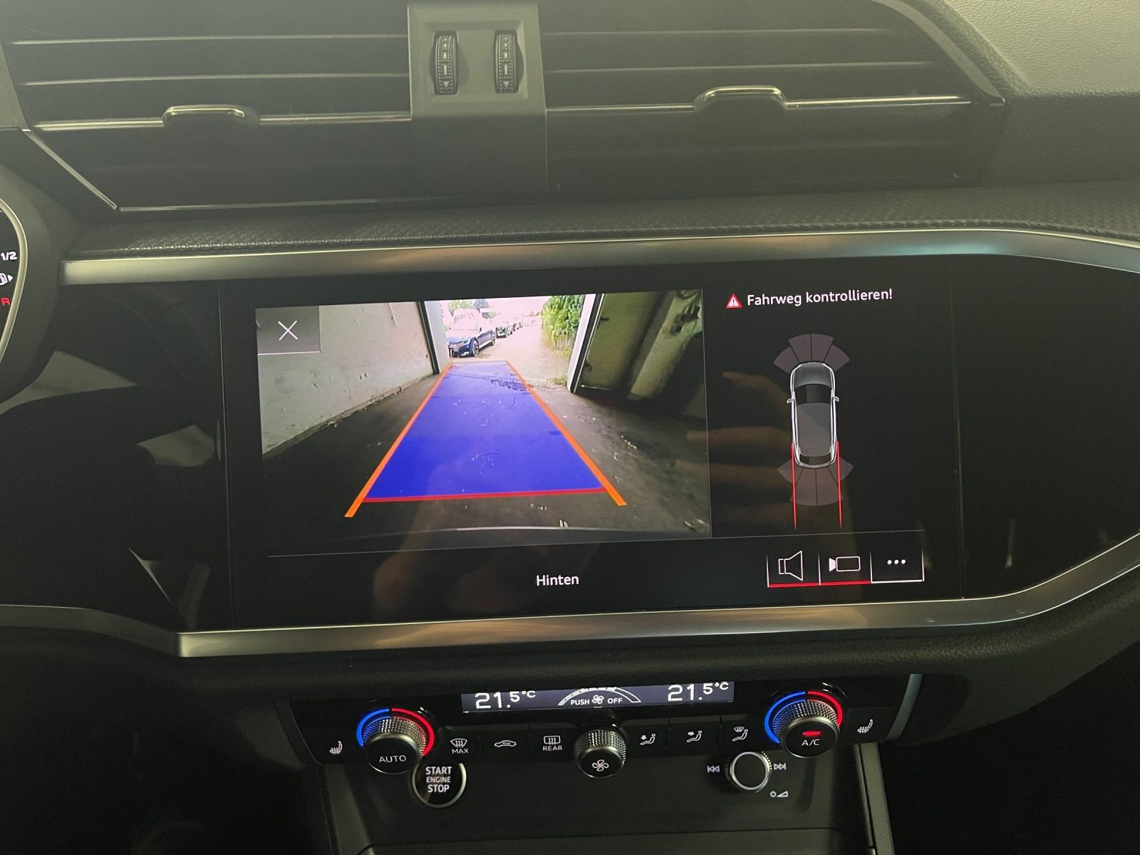Audi - Q3 Sportback_25