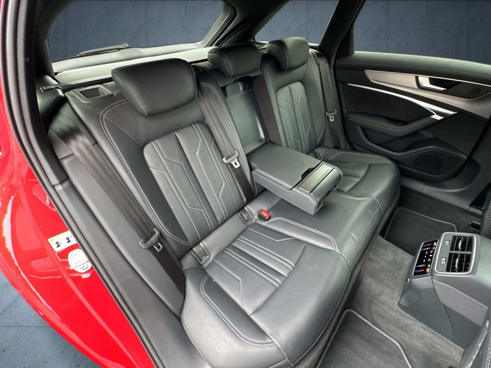Audi - A6 Avant_19