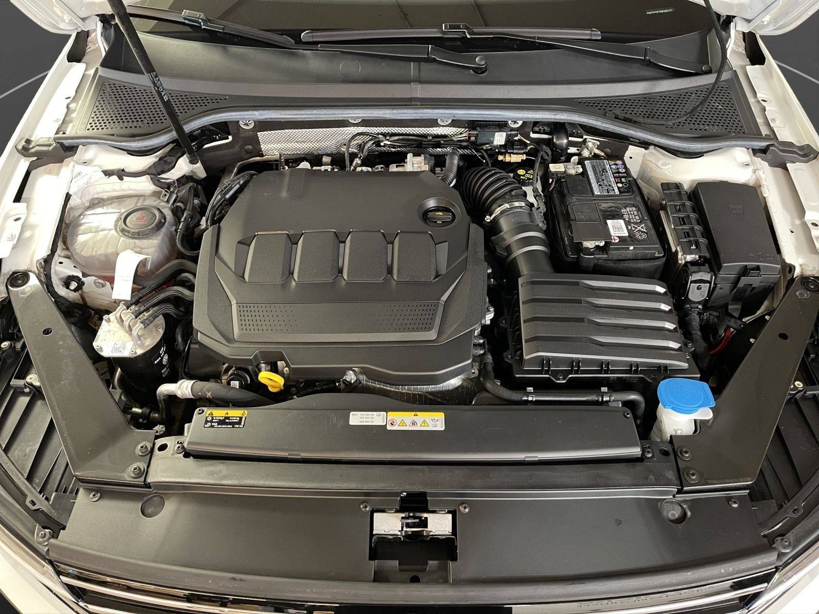 Volkswagen - Passat Alltrack_23