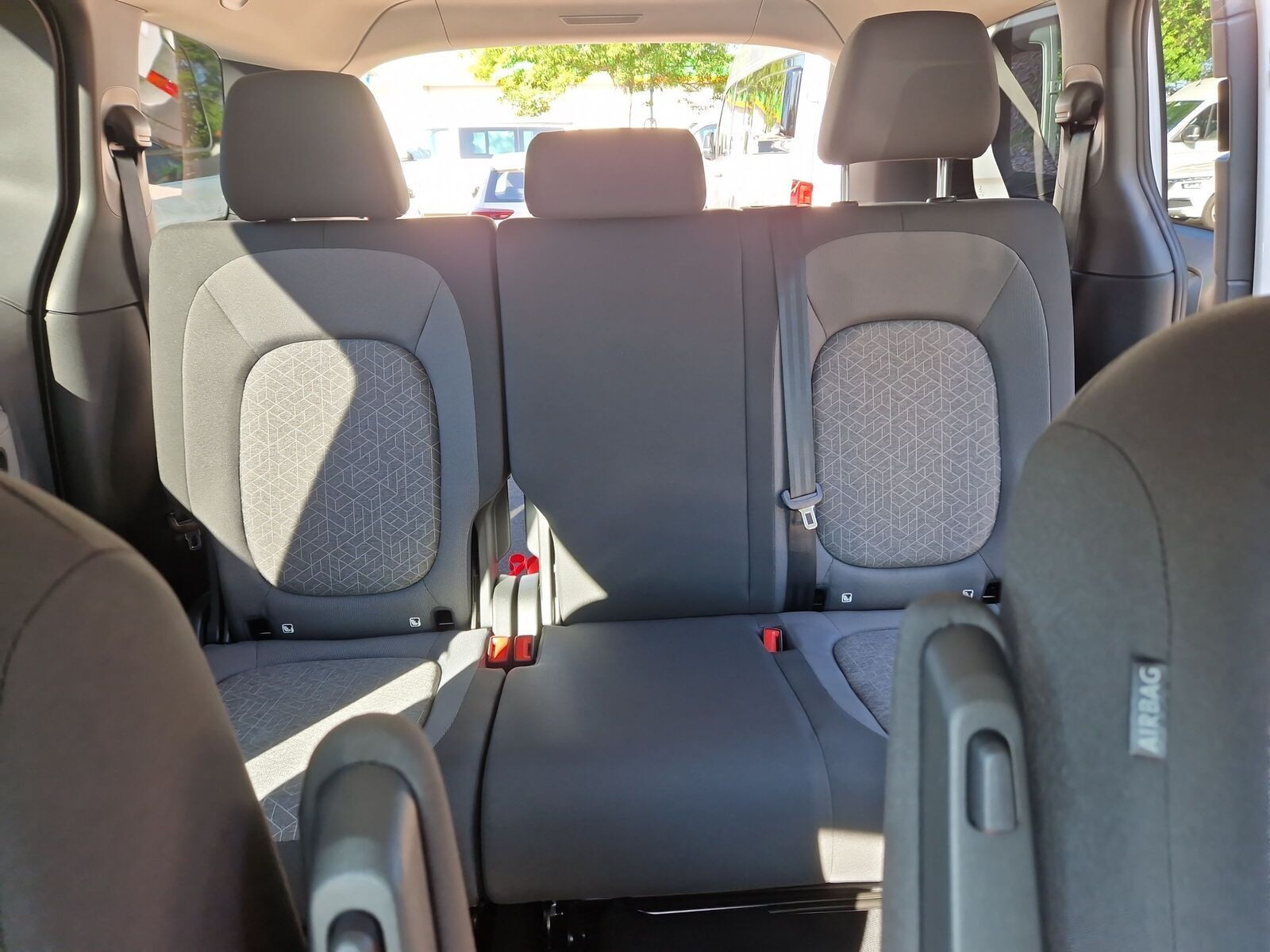 Volkswagen - ID. Buzz_9