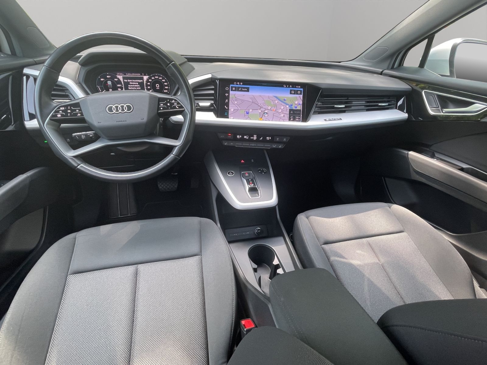 Audi - Q4_17