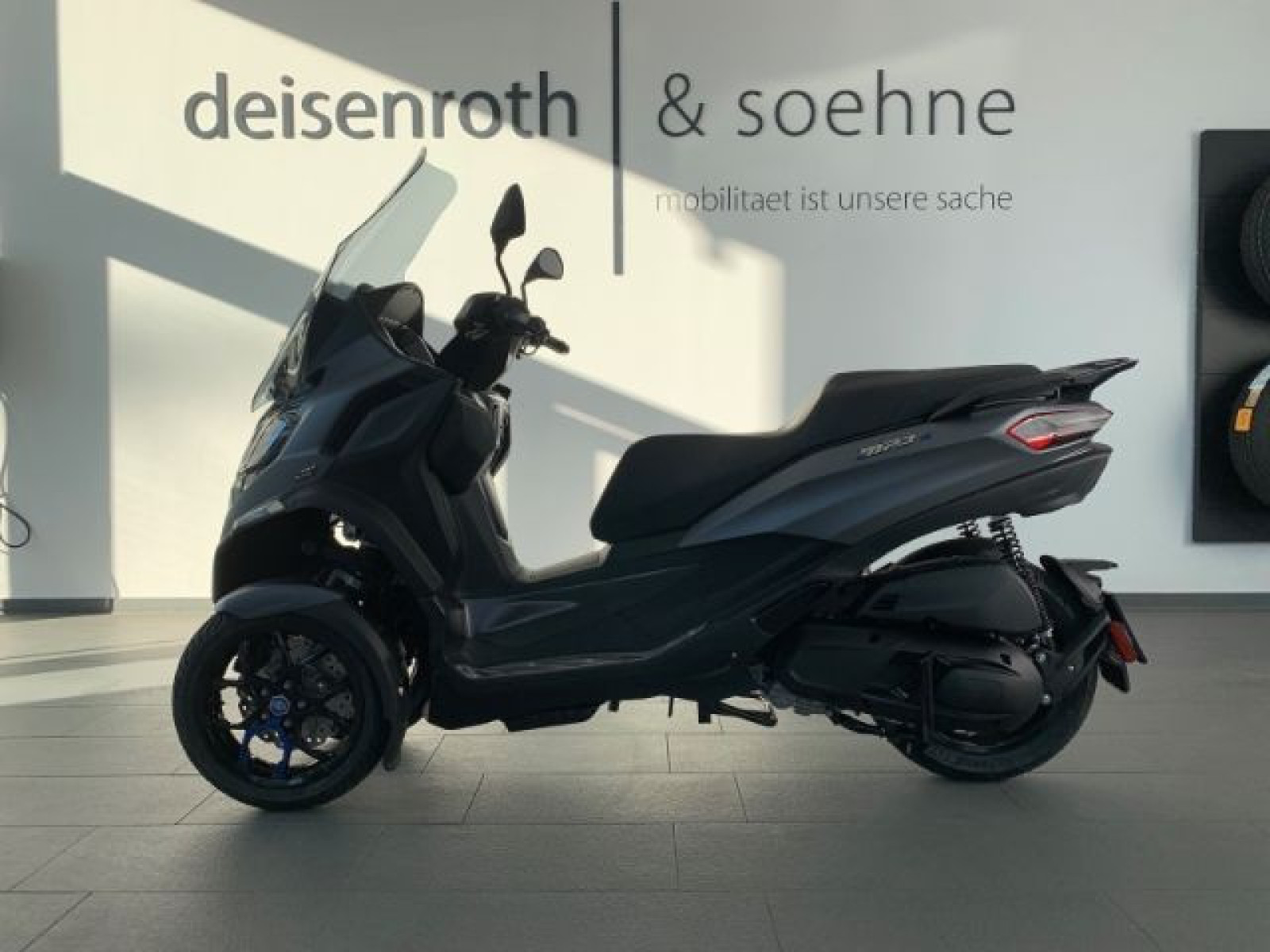 Piaggio - MP3_18
