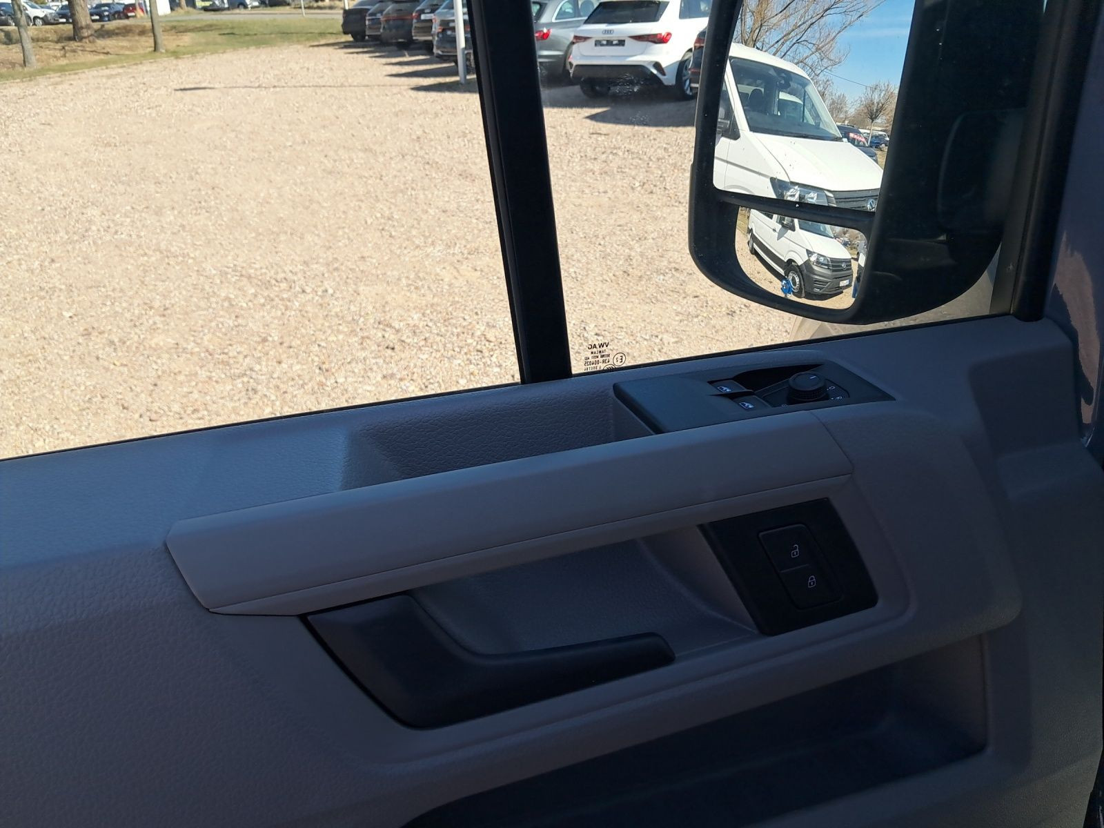 Volkswagen - Crafter_16