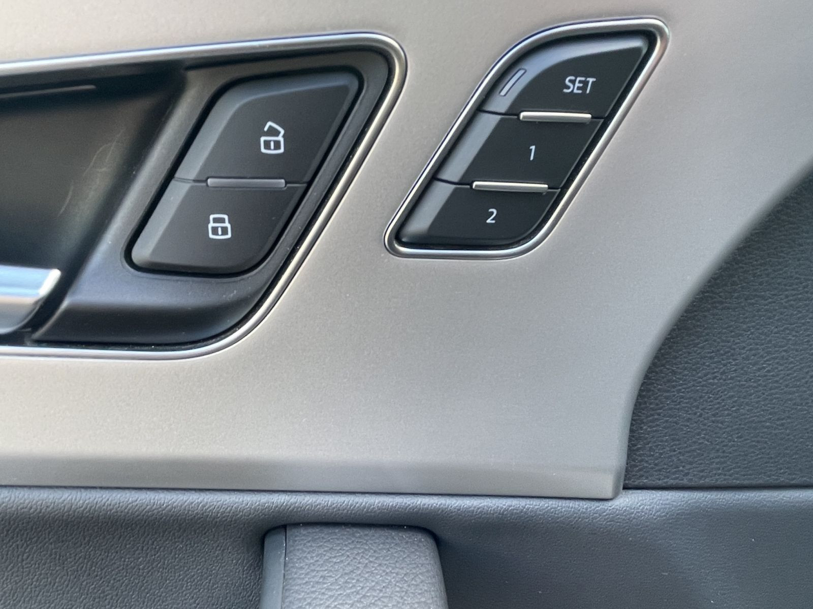 Audi - Q7_22